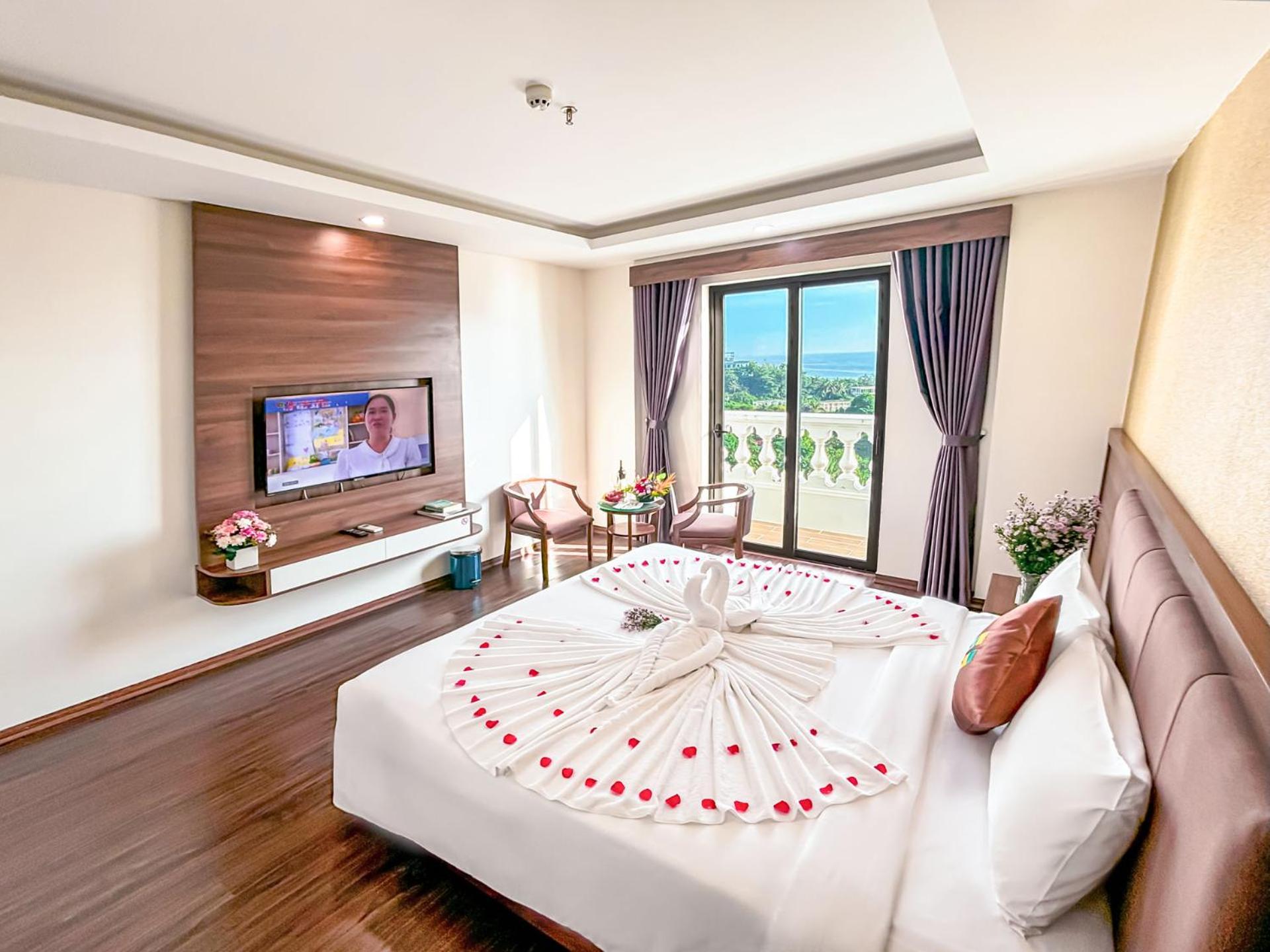 Deluxe Double or Twin Room with Sea View - Photo 5