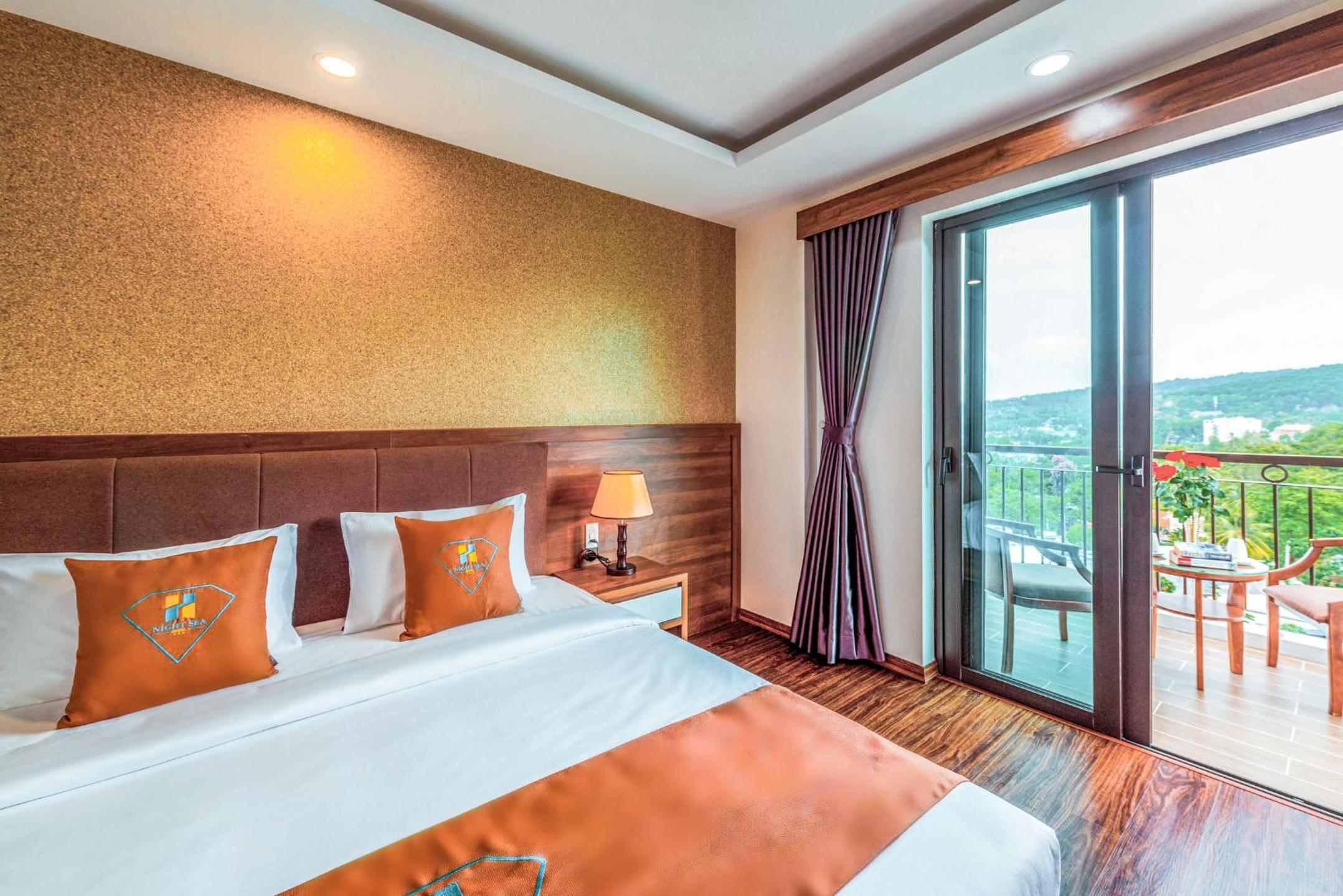 Deluxe Double or Twin Room with Sea View - Photo 33