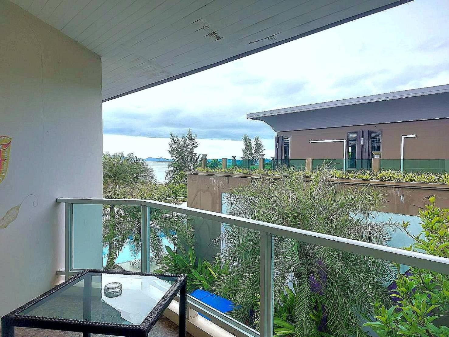 Deluxe Double Or Twin Room With Ocean View - Photo 2