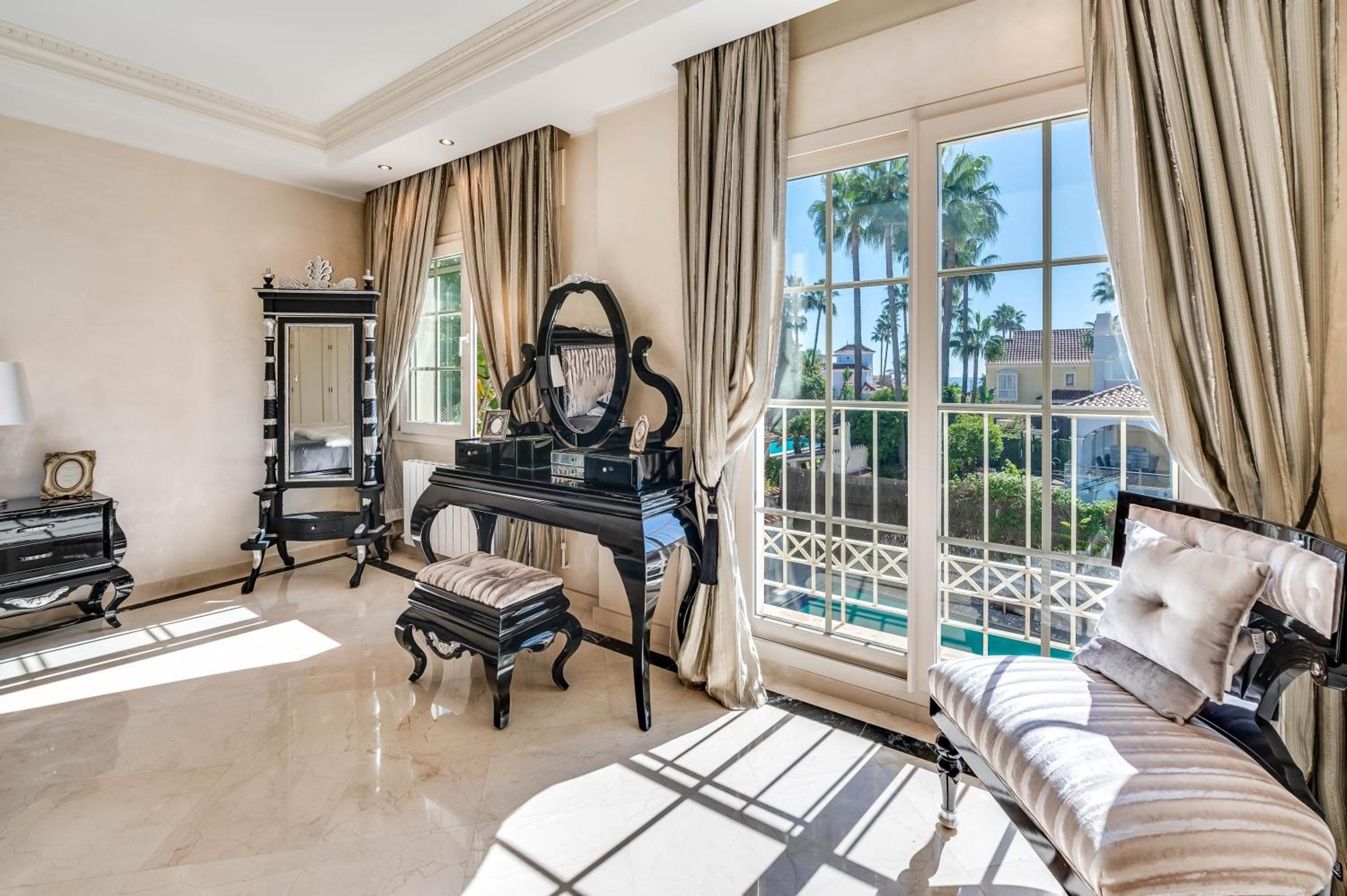 Villa con piscina privada