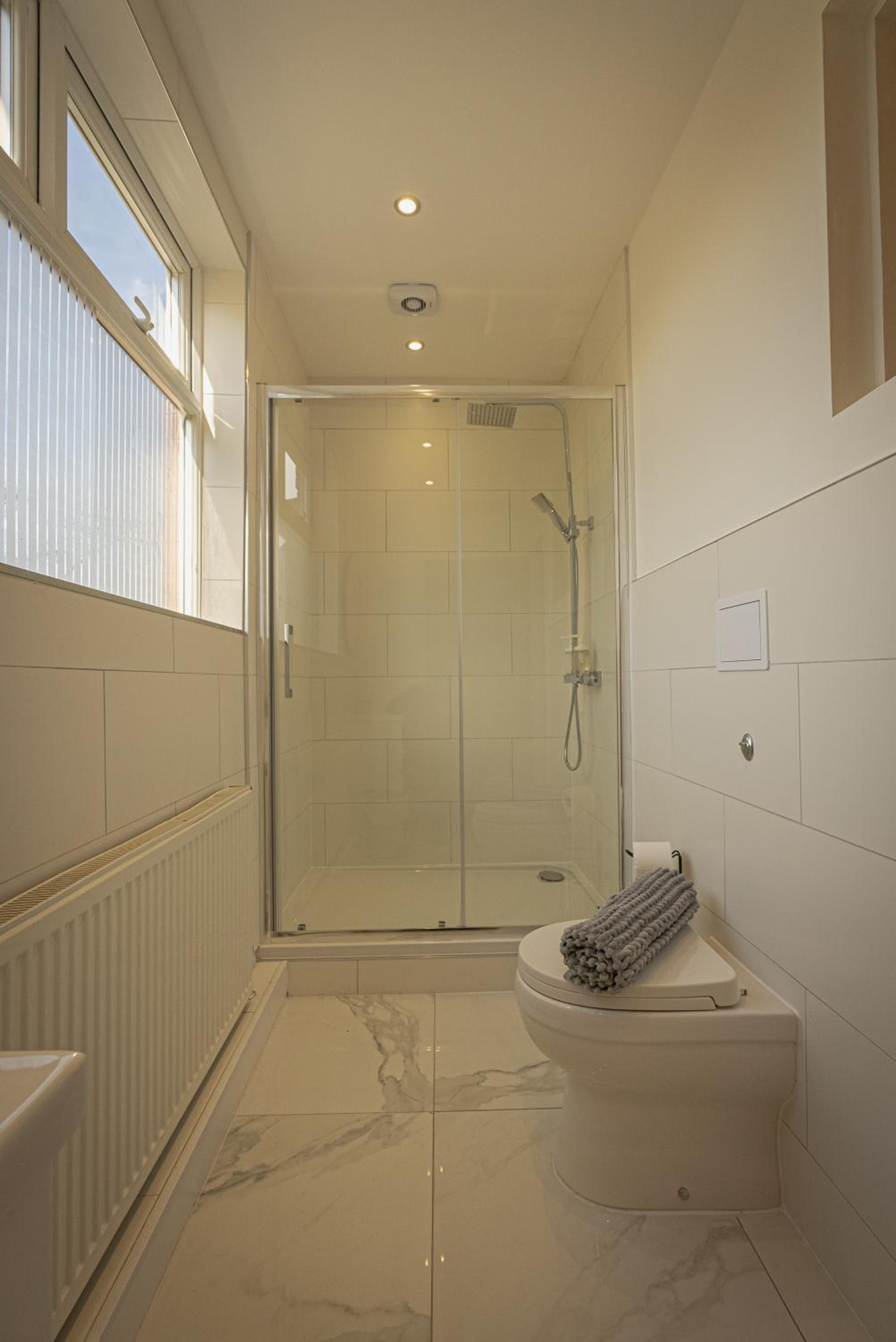 Standard Double Room - Photo 3