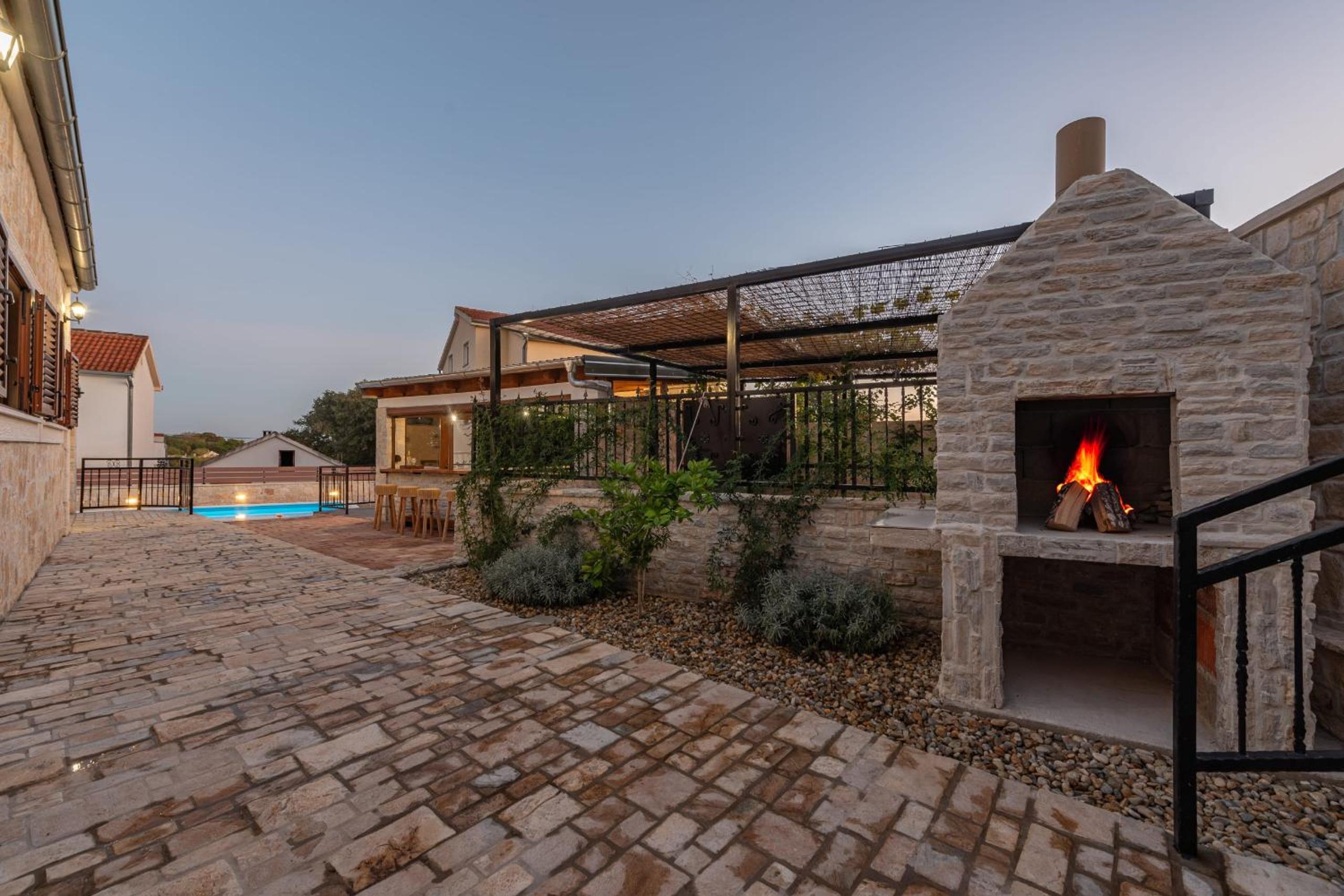 Villa with Private Pool photo 2