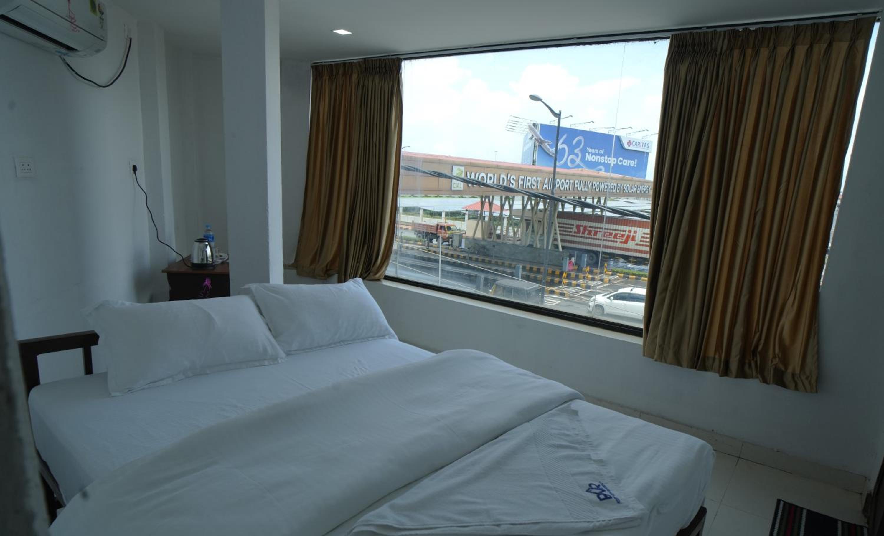 Standard Double Room photo 1