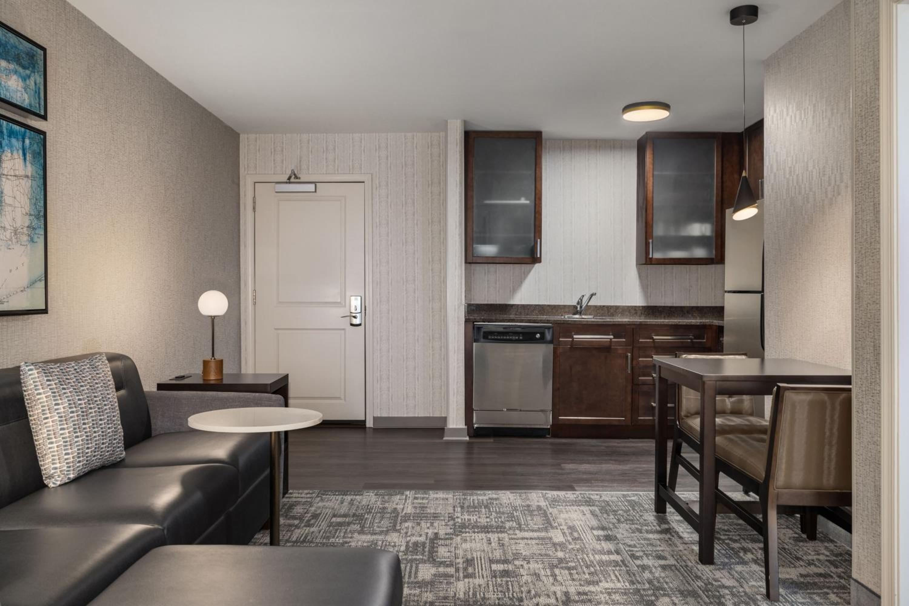 One-Bedroom King Suite with Sofa Bed - Hearing Accessible photo 2