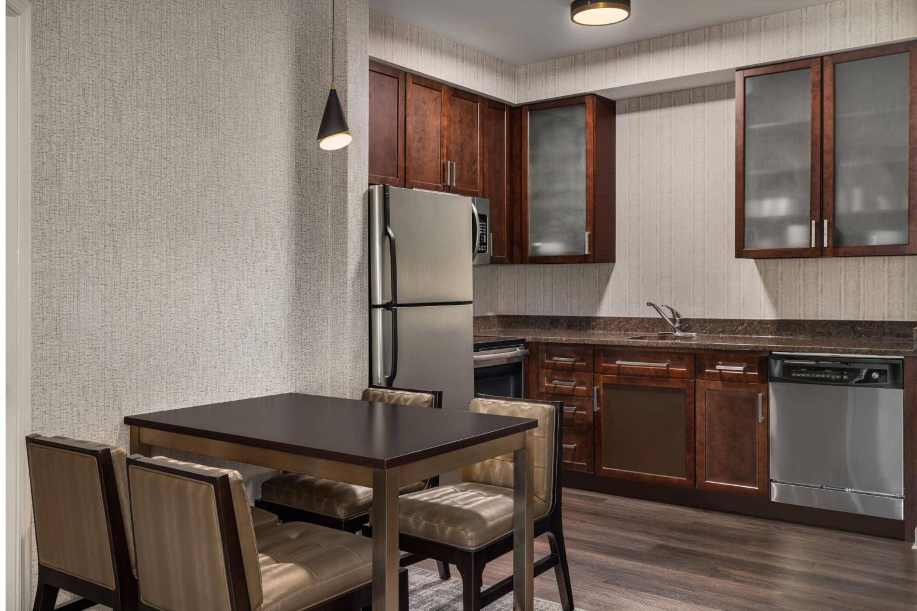 Two Bedroom Suite photo 2