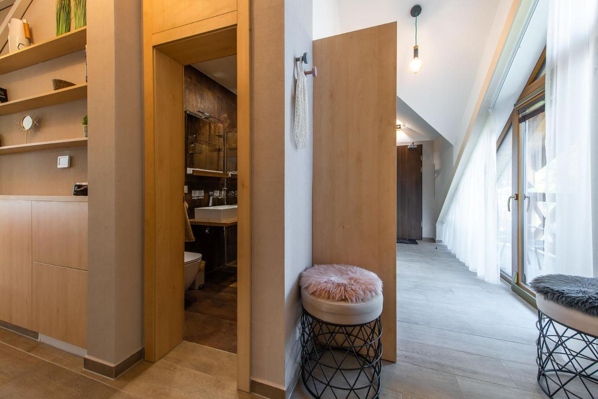 Two-Bedroom Apartment - Photo 10