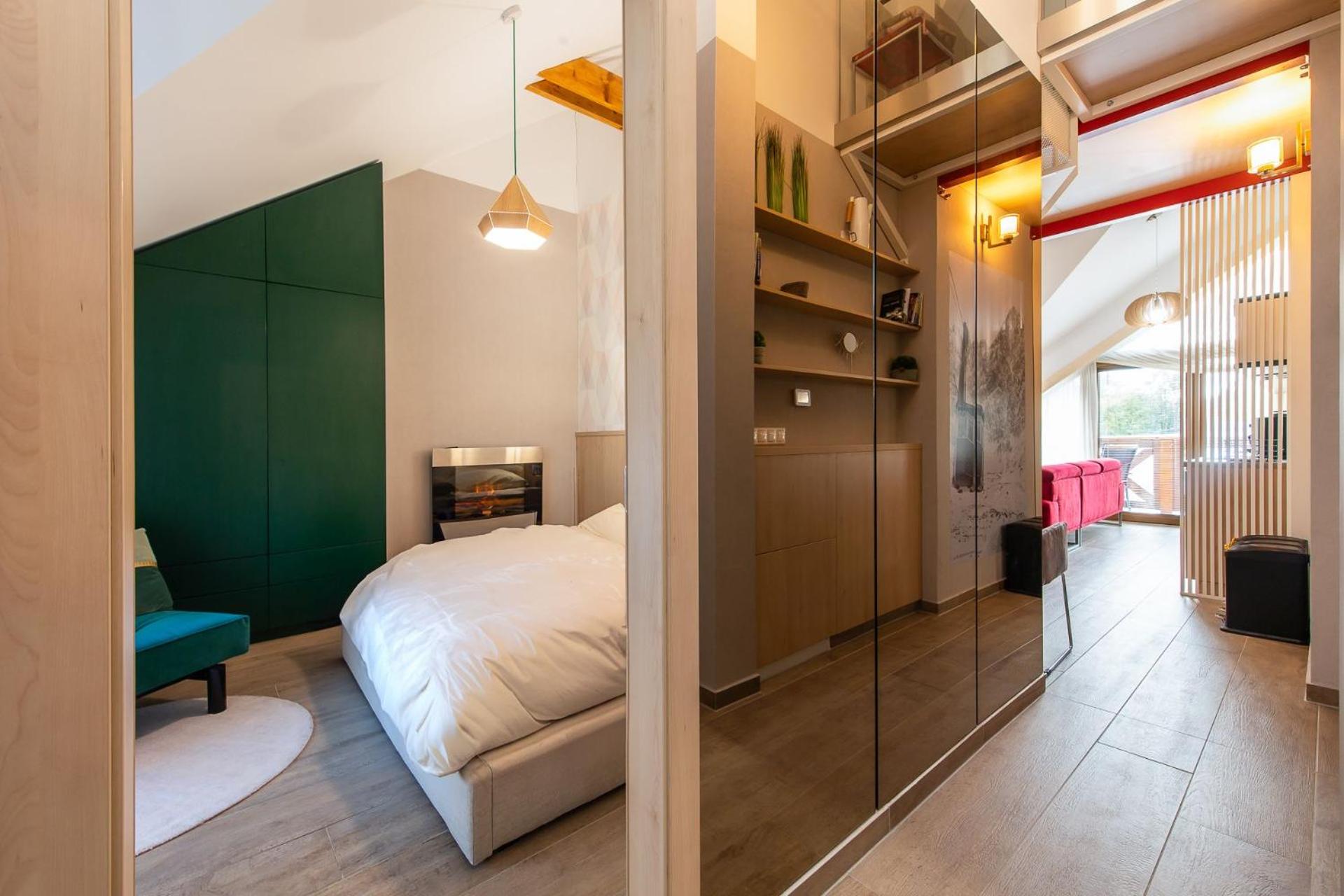 Two-Bedroom Apartment - Photo 7