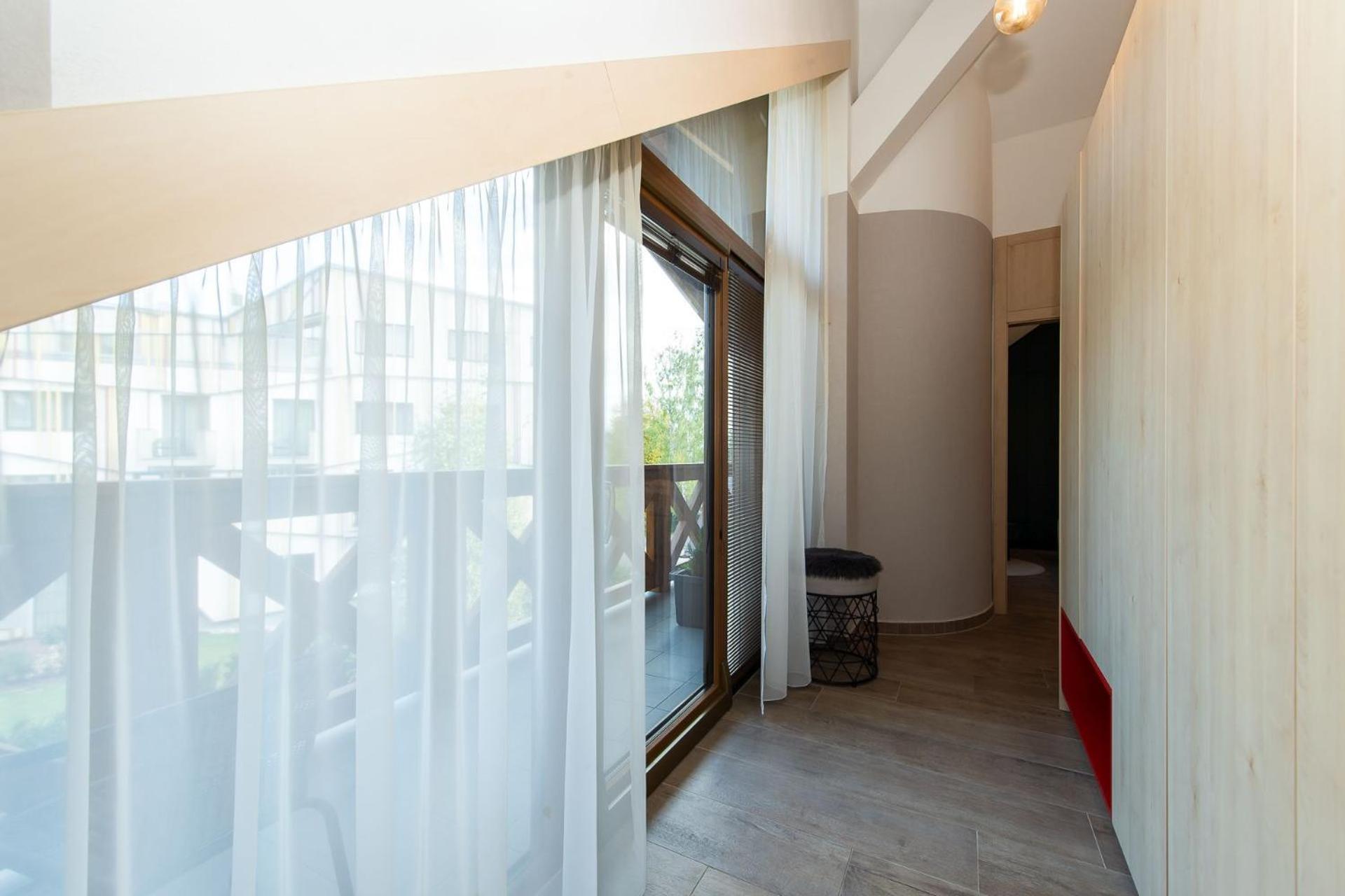 Two-Bedroom Apartment - Photo 6