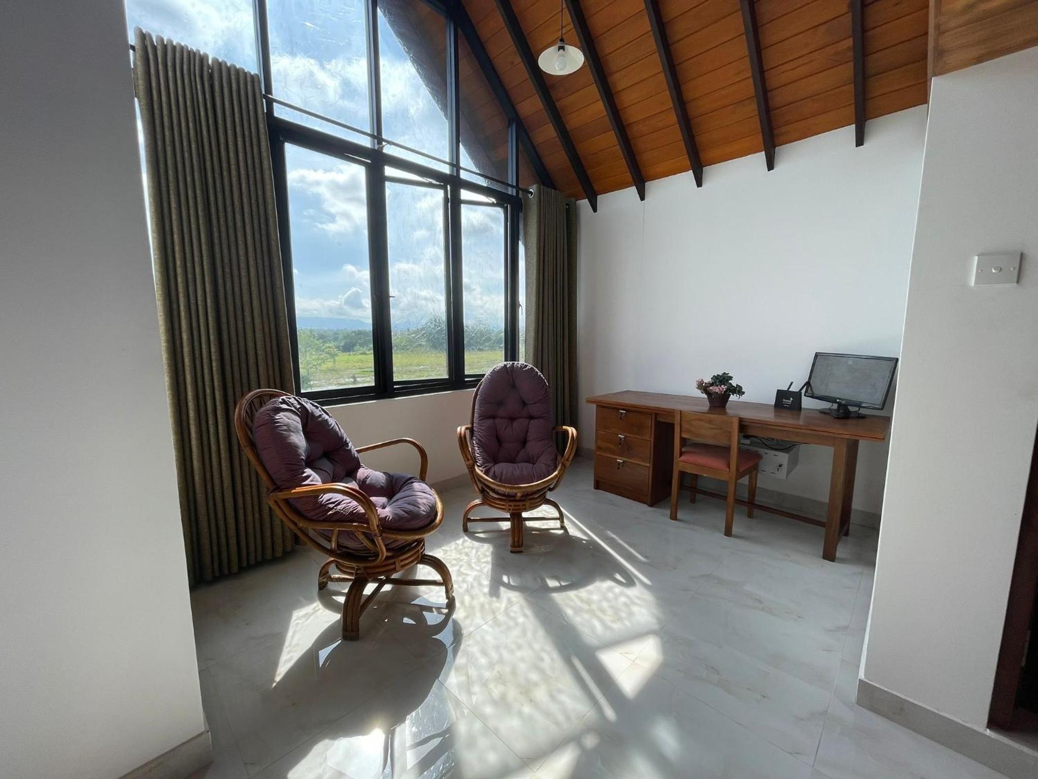Three-Bedroom Villa photo 1