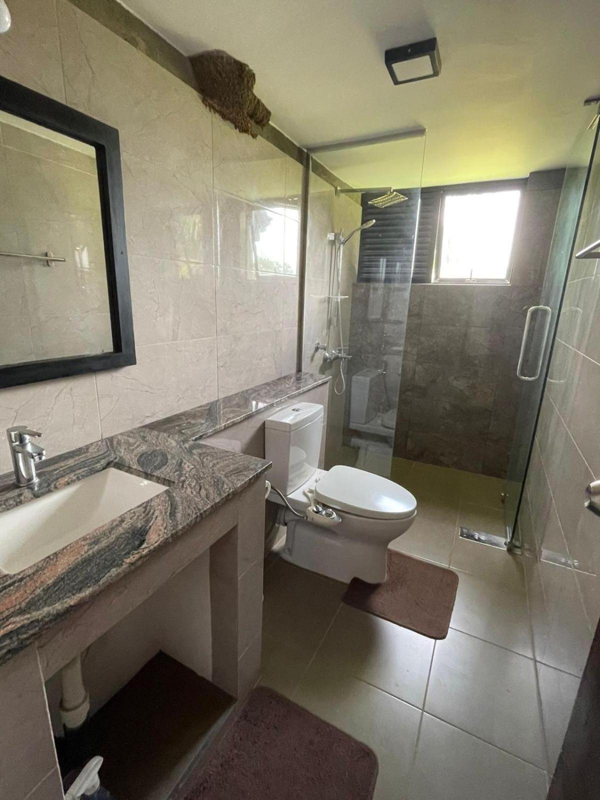 Three-Bedroom Villa photo 2
