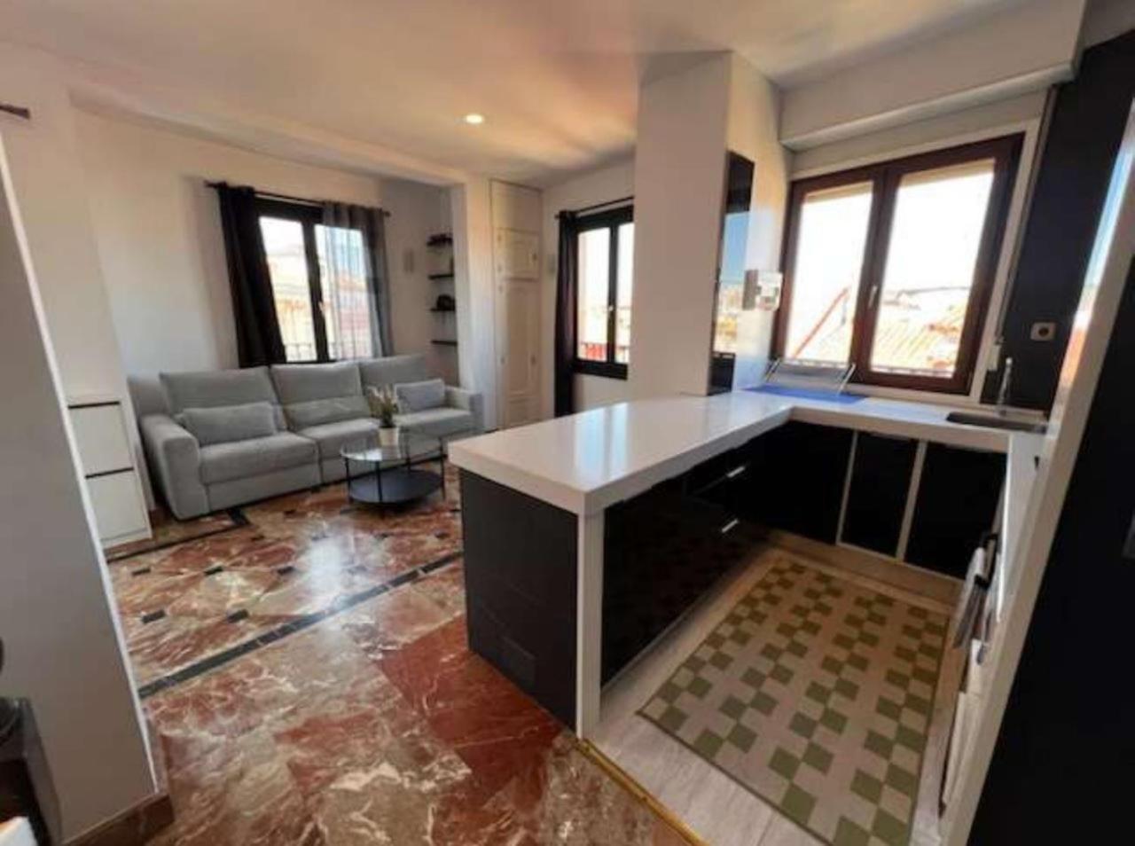 Luxury Duplex with Panoramic View photo 3