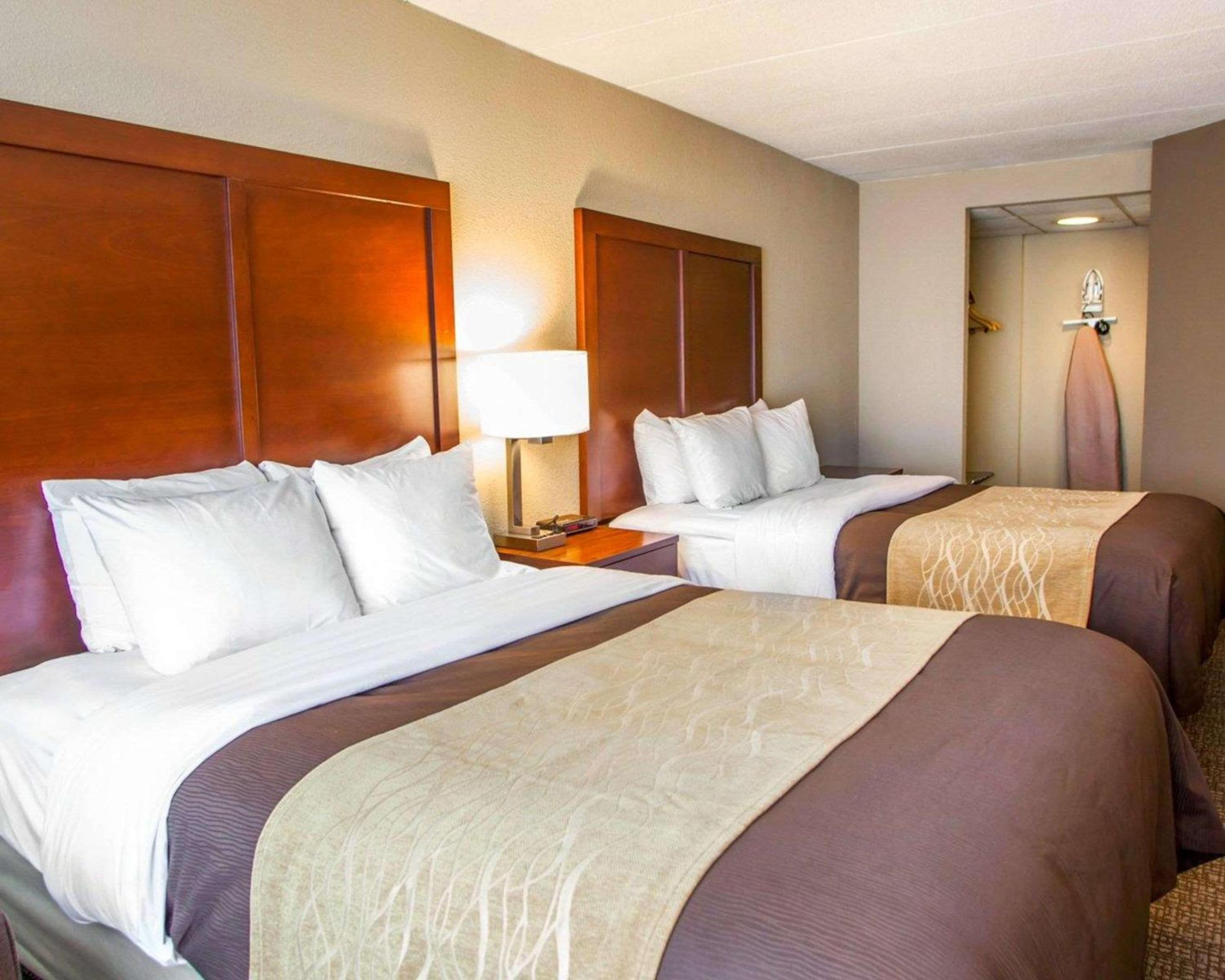 Superior Suite - Non-Smoking - Photo 1