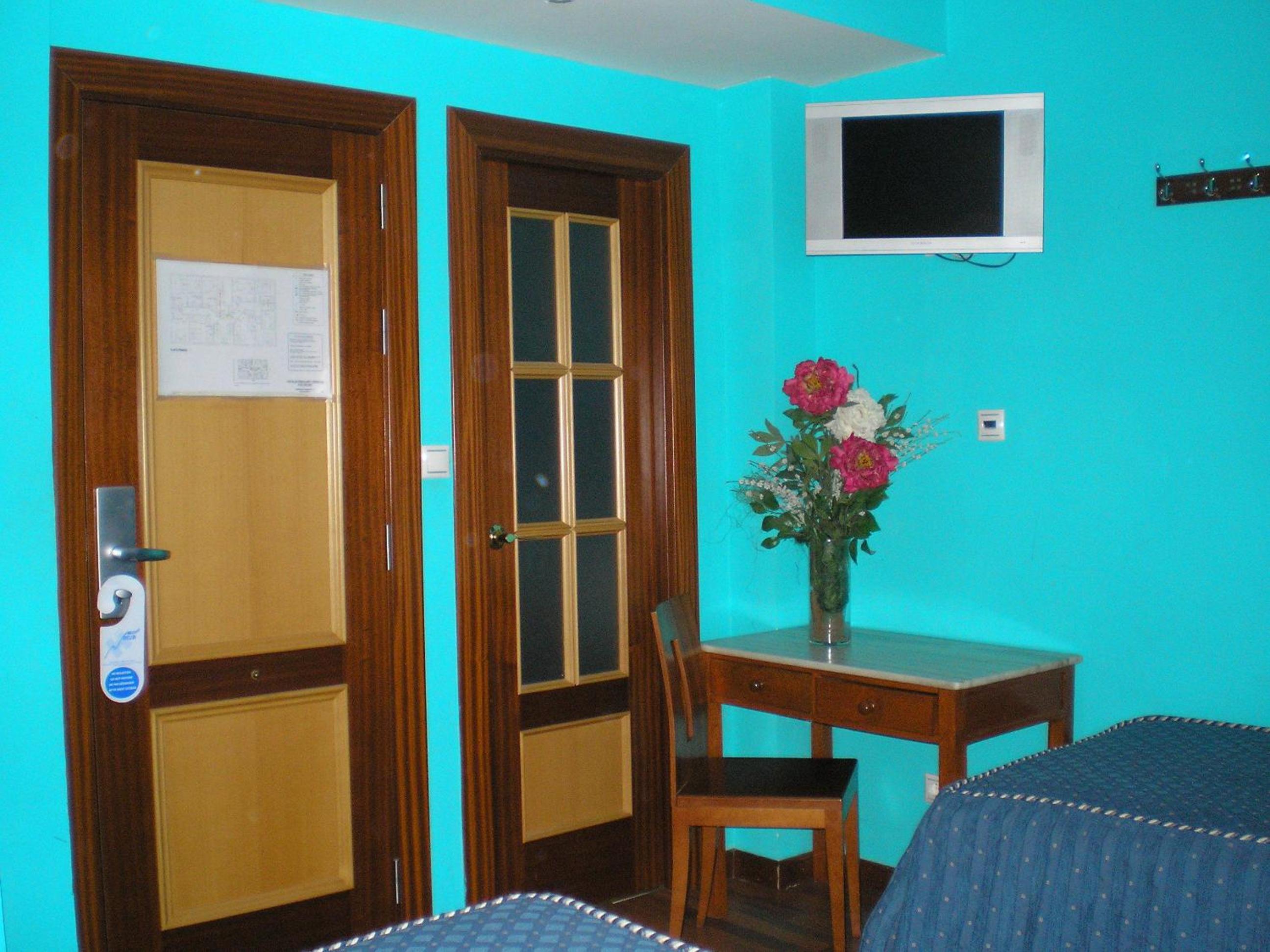 Triple Room photo 2