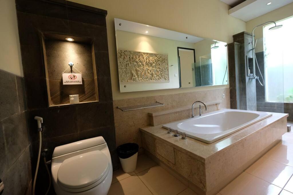 One-Bedroom Villa - Photo 61
