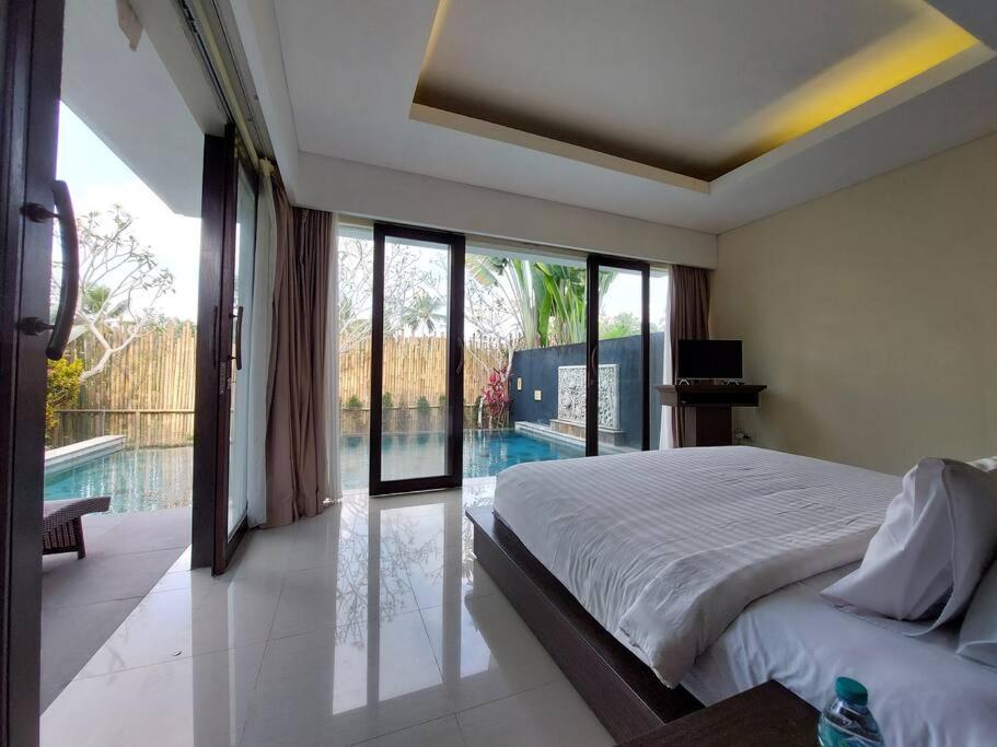One-Bedroom Villa - Photo 26