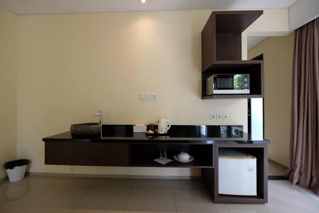 One-Bedroom Villa - Photo 23