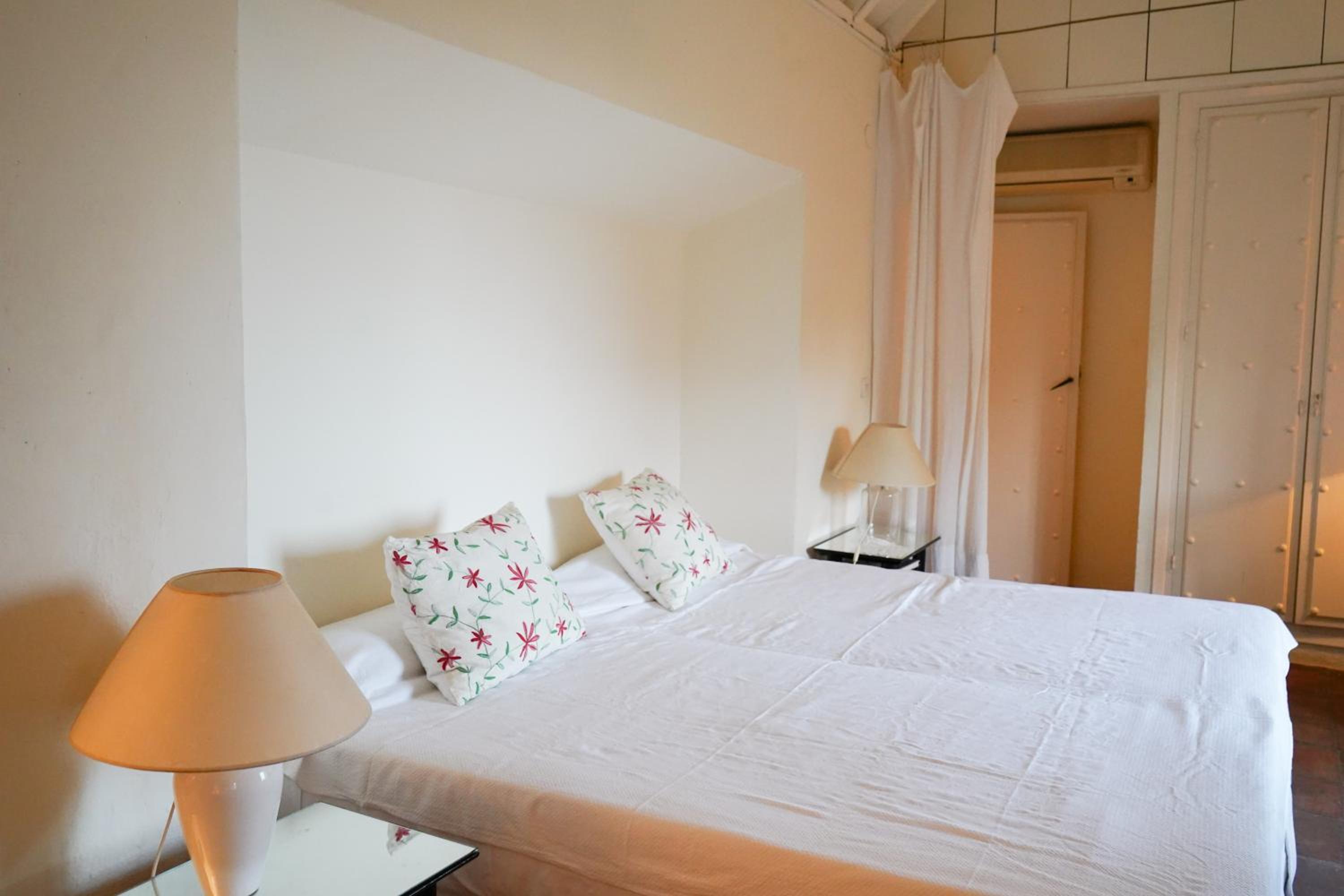 Casa de cuatro habitaciones