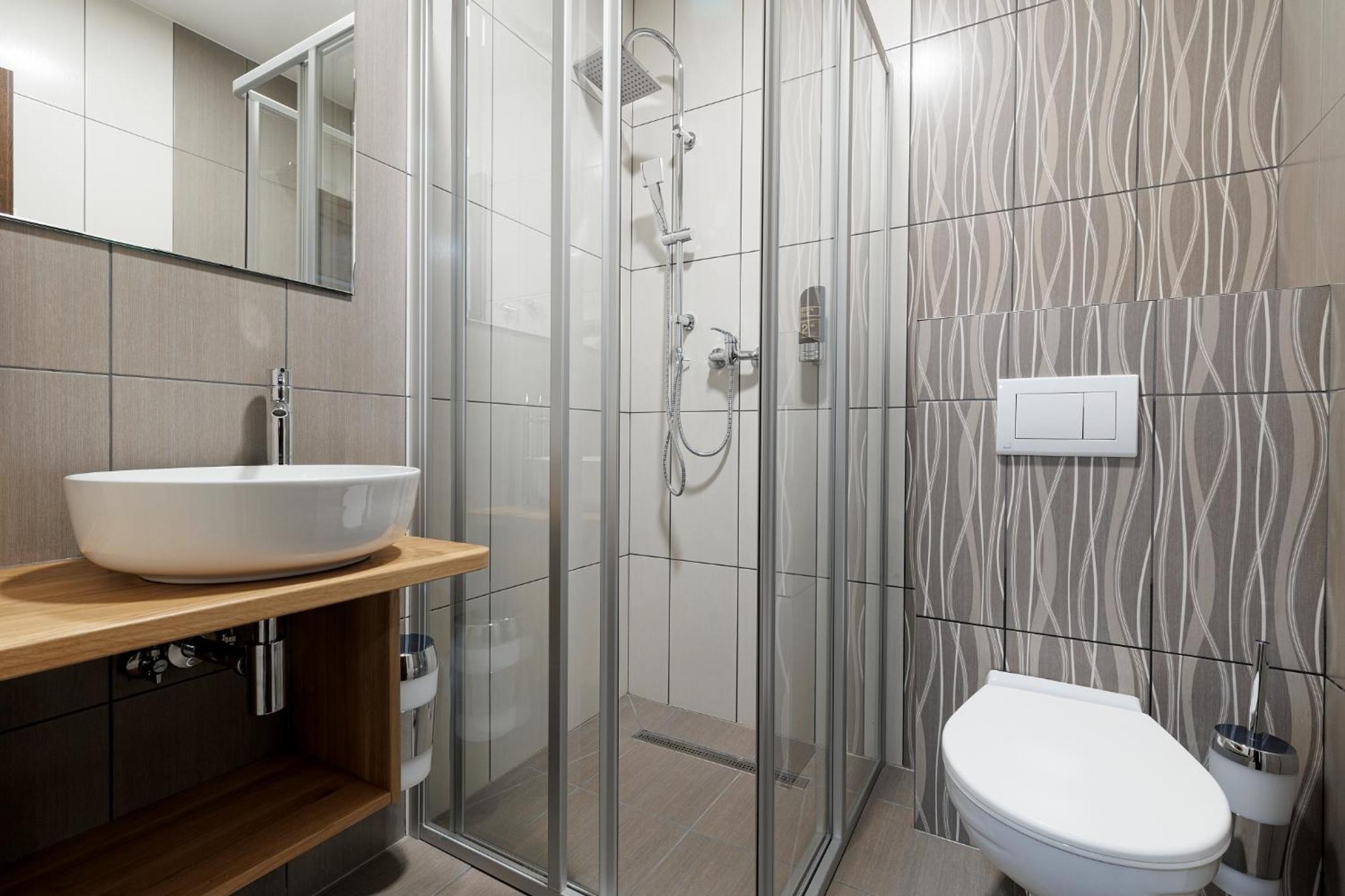 Double Room with Private Bathroom photo 3