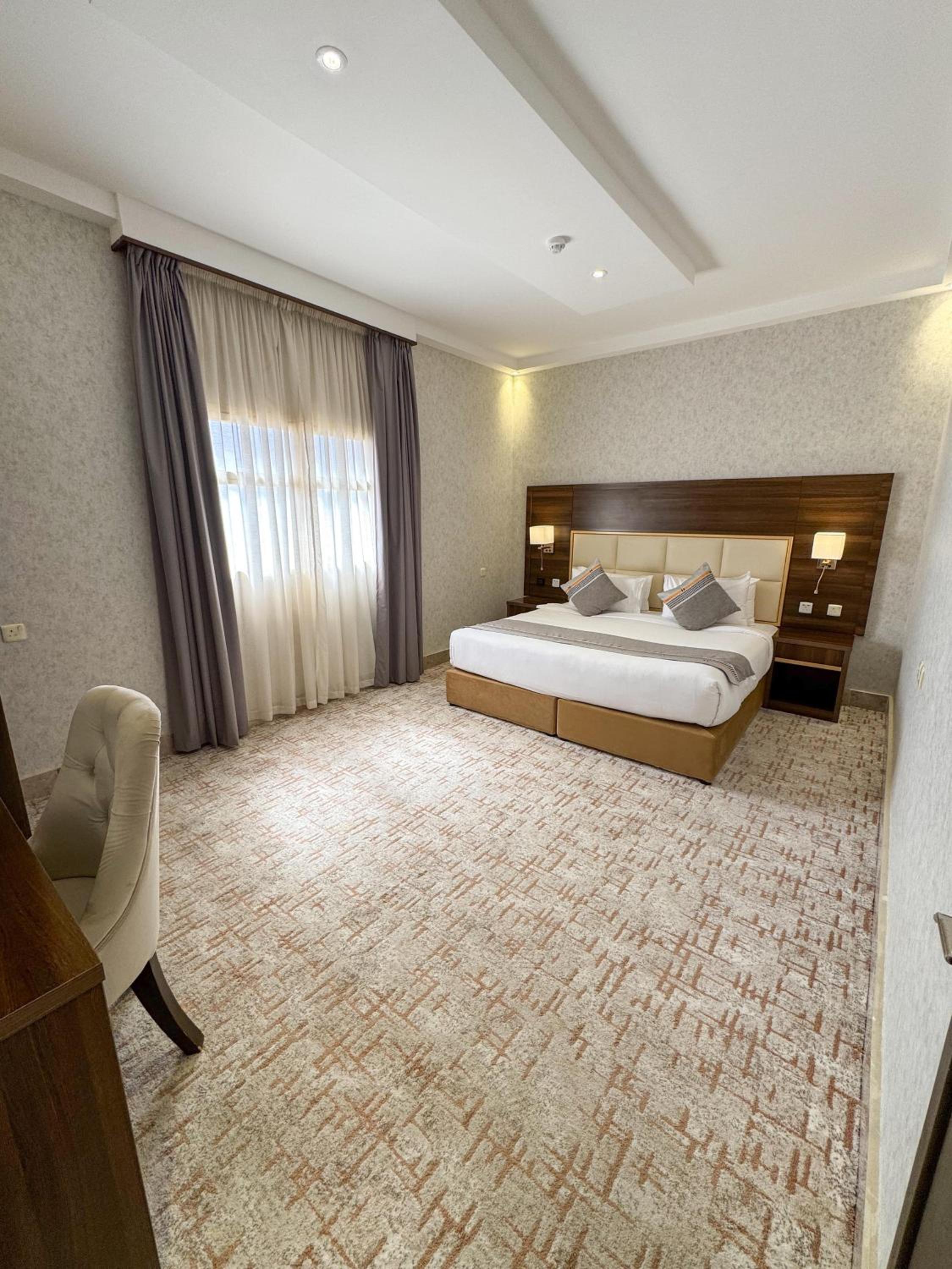 Executive Suite photo 2