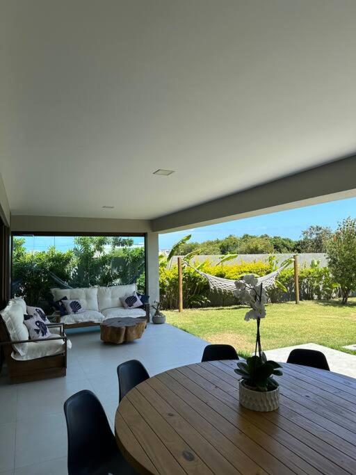 Villa photo 2