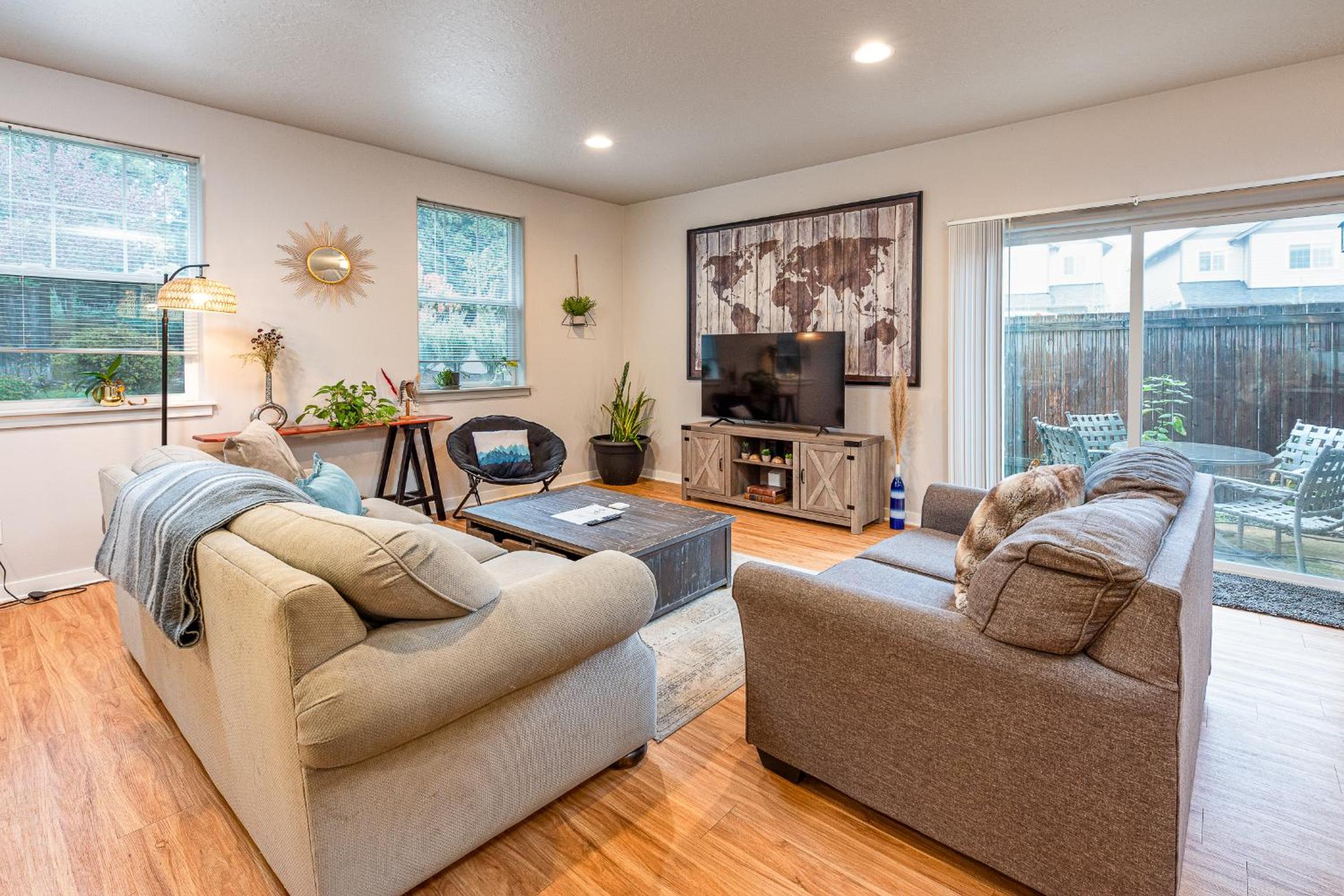 Three-Bedroom House photo 1