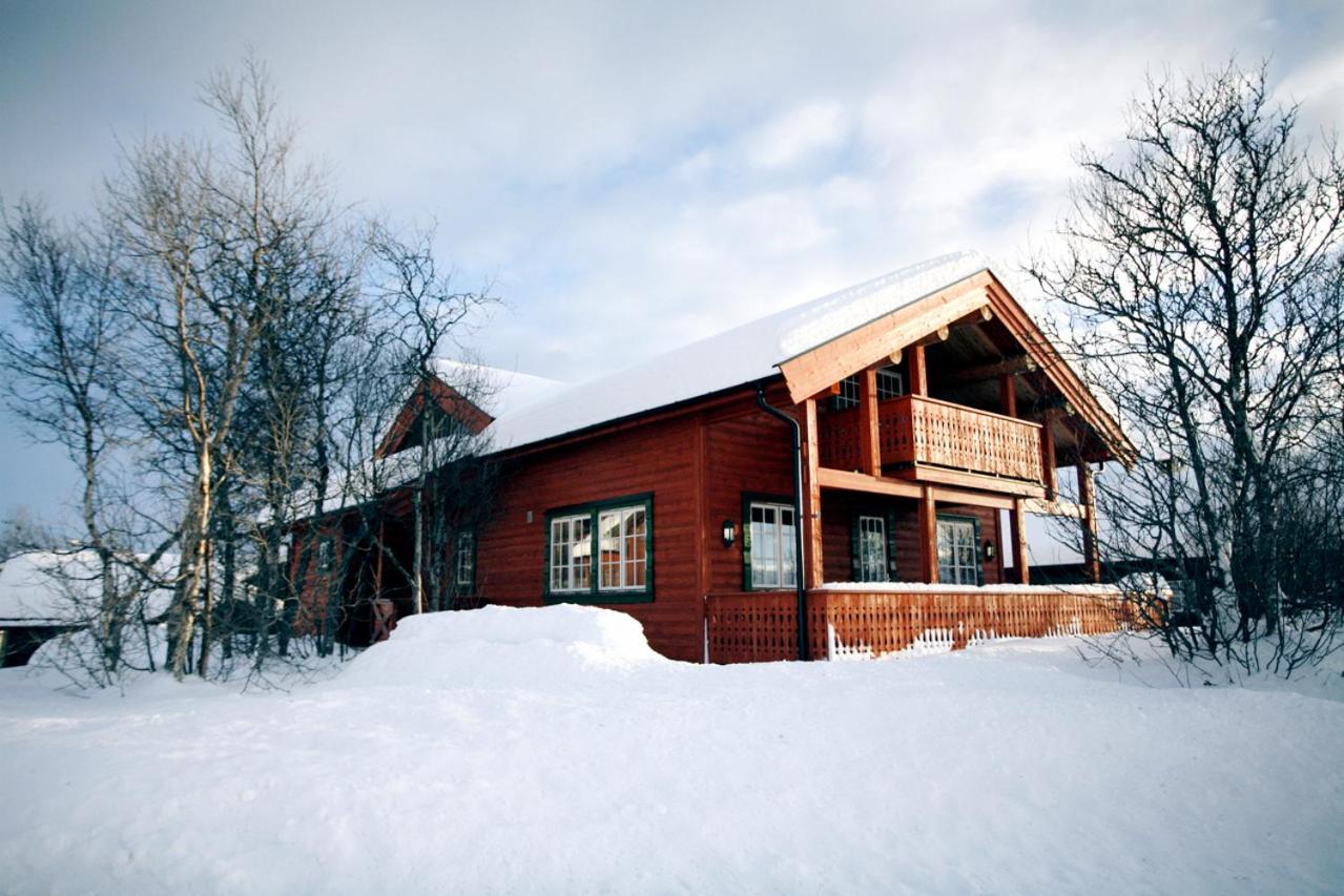 Five-Bedroom Cabin photo 1