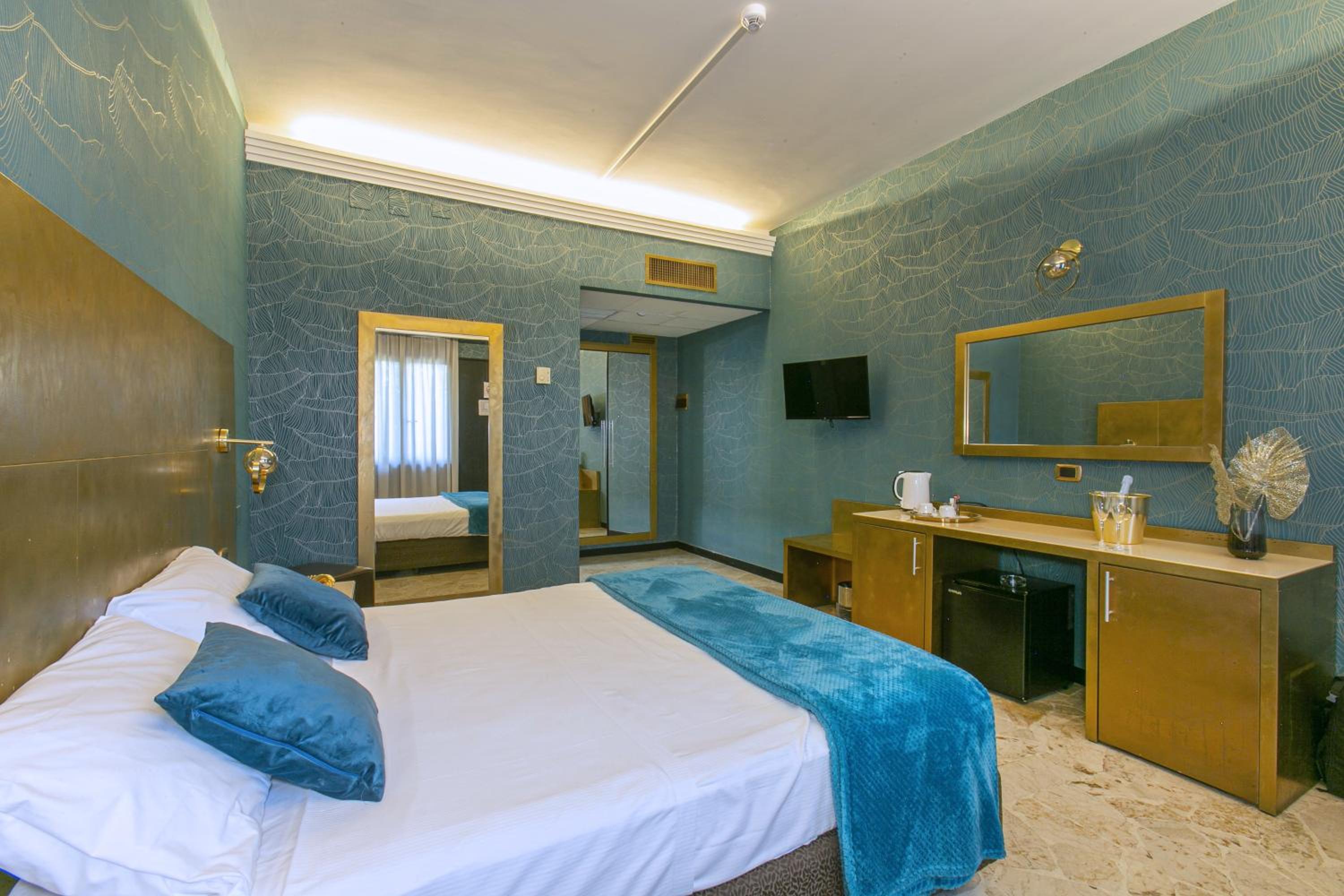 Deluxe Double Room photo 1