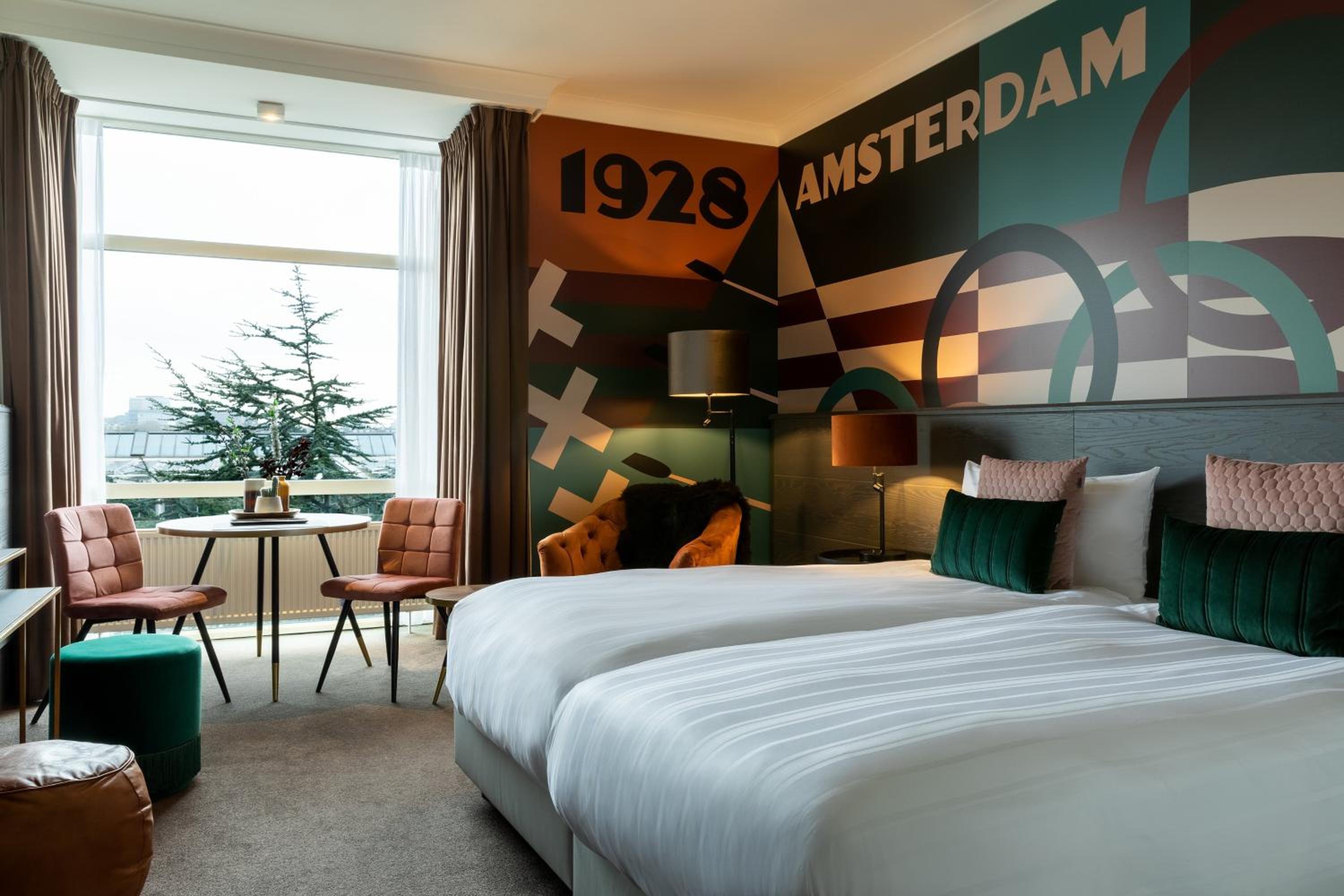 Deluxe Twin Room photo 2