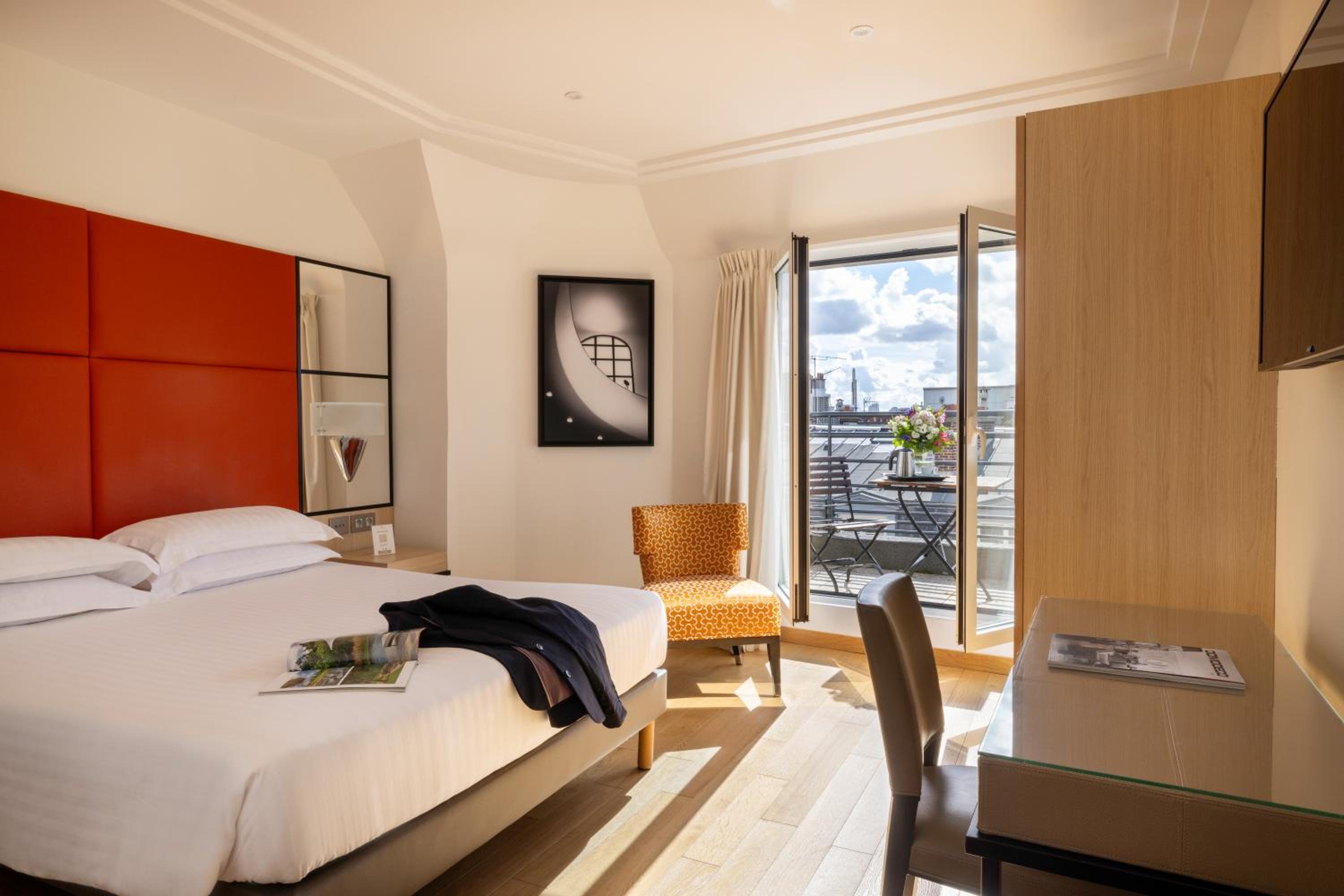 Premium Room - Eiffel Tower View