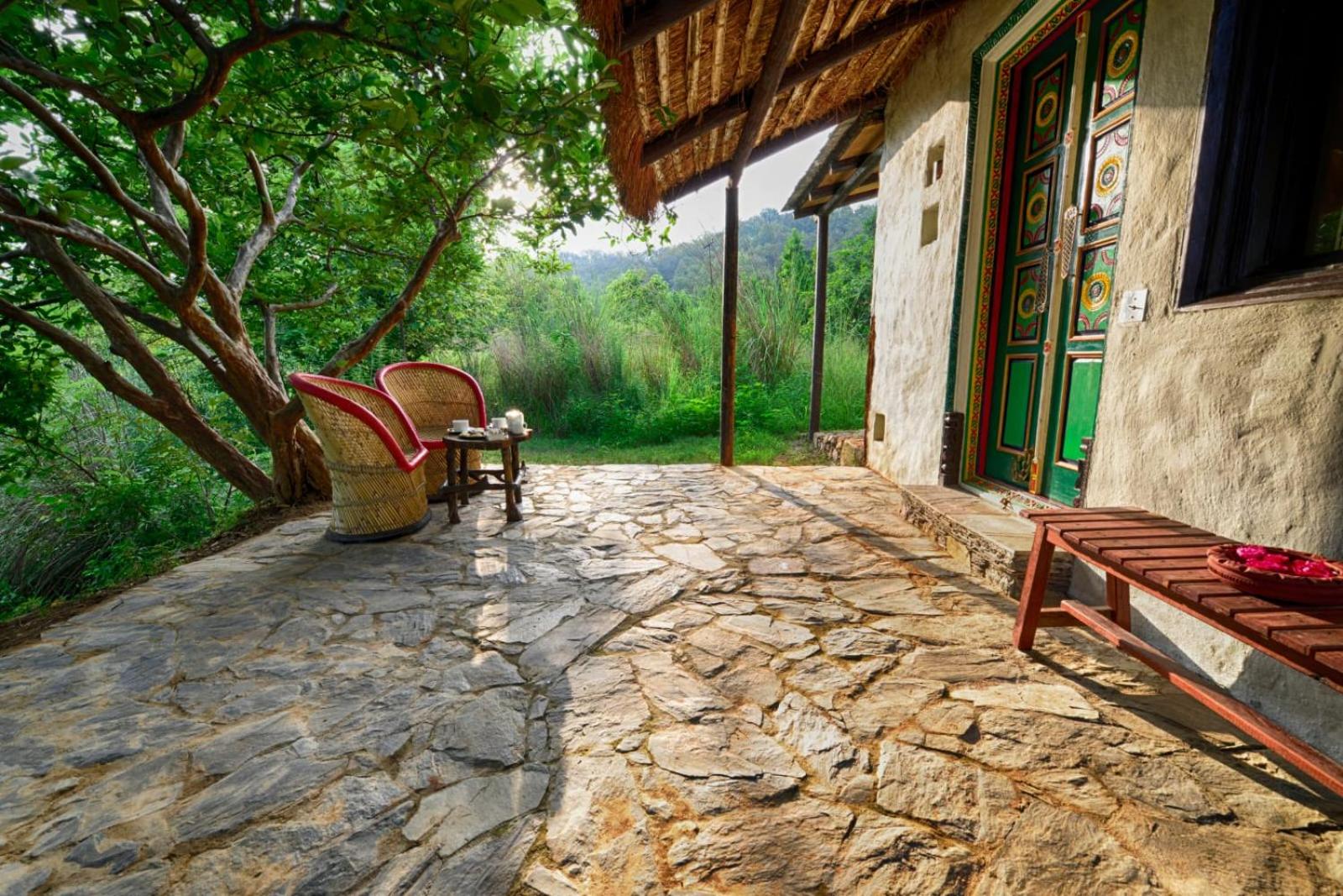 Luxury Villa with Private Pool - Photo 2