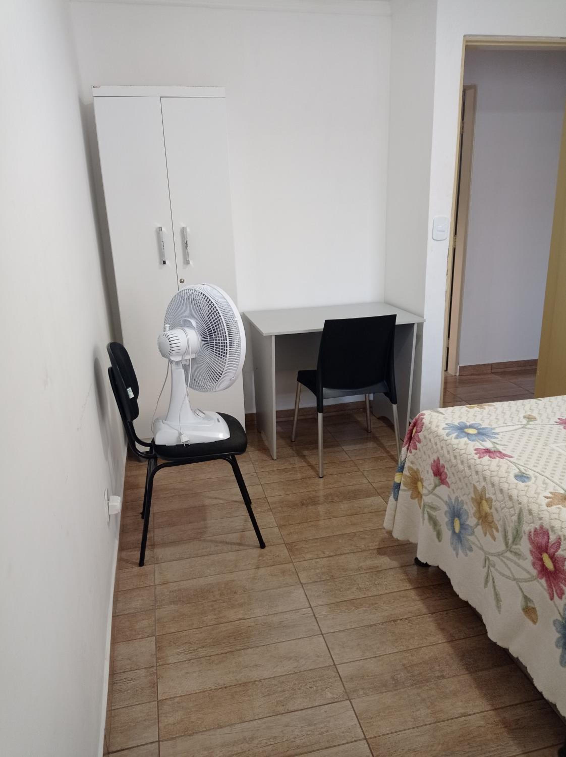 Two-Bedroom House photo 3