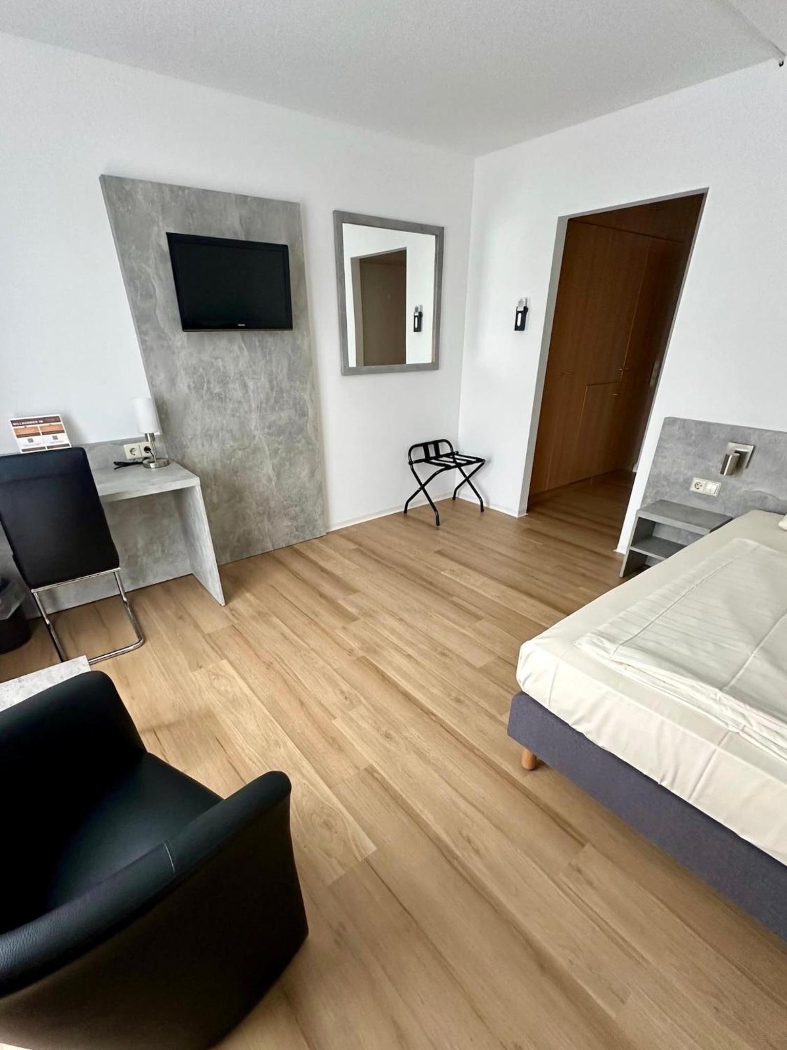 Single Room photo 1