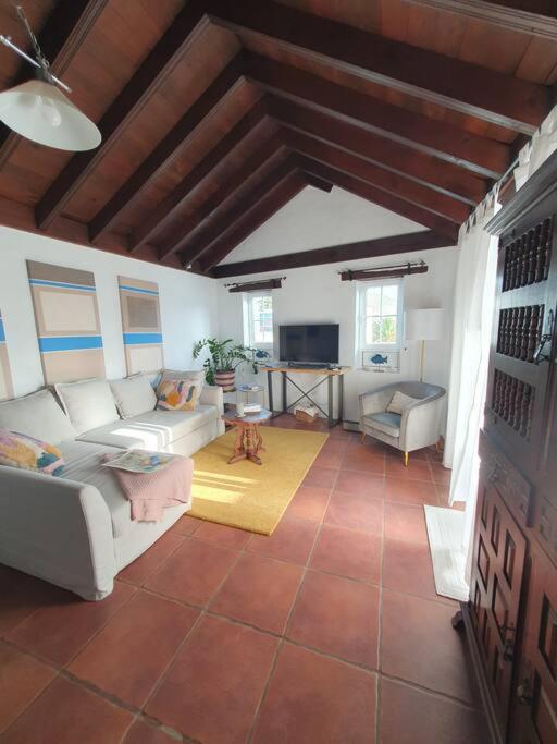Casa de tres habitaciones