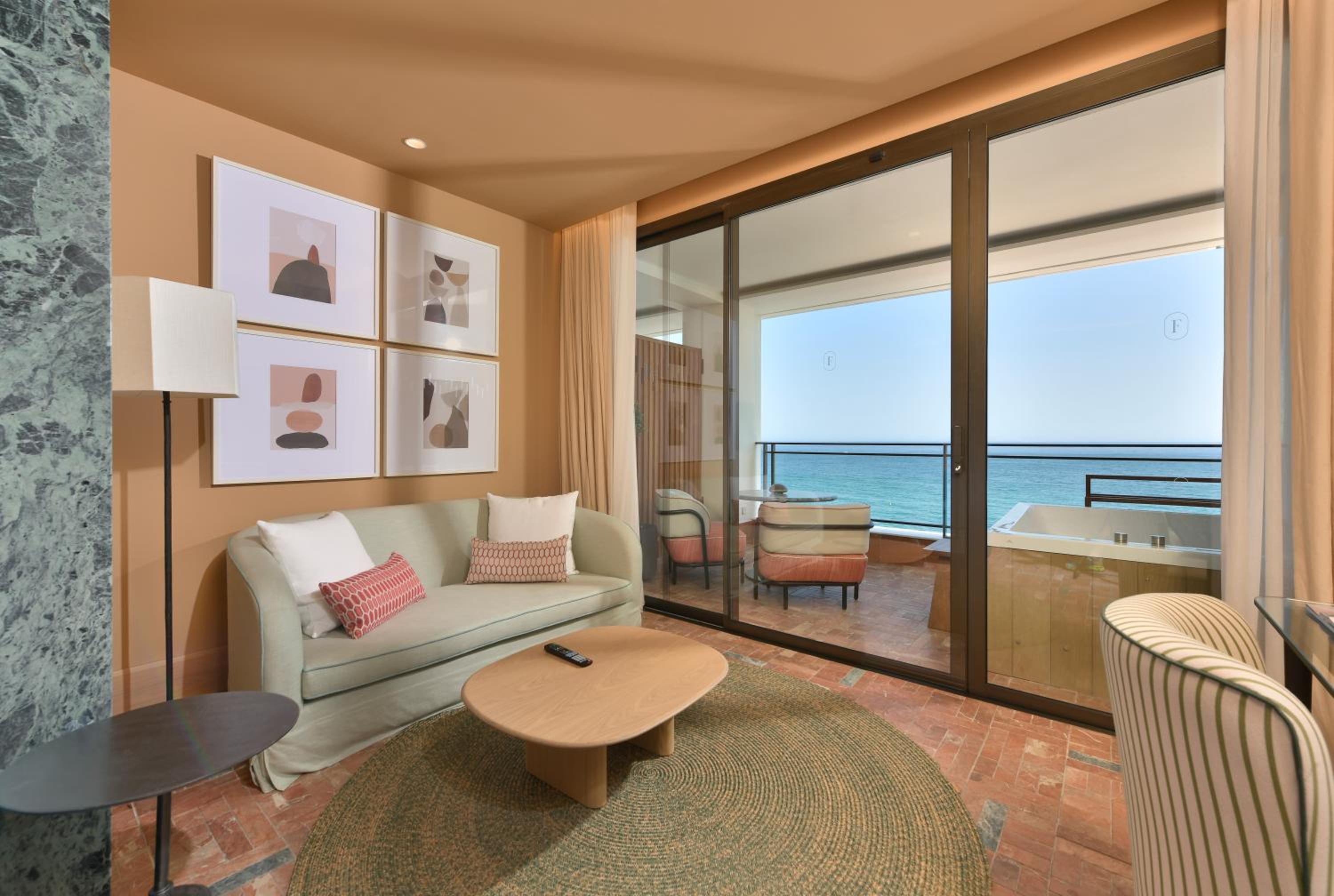 Selected Junior Suite with Sea View thumbnail 6