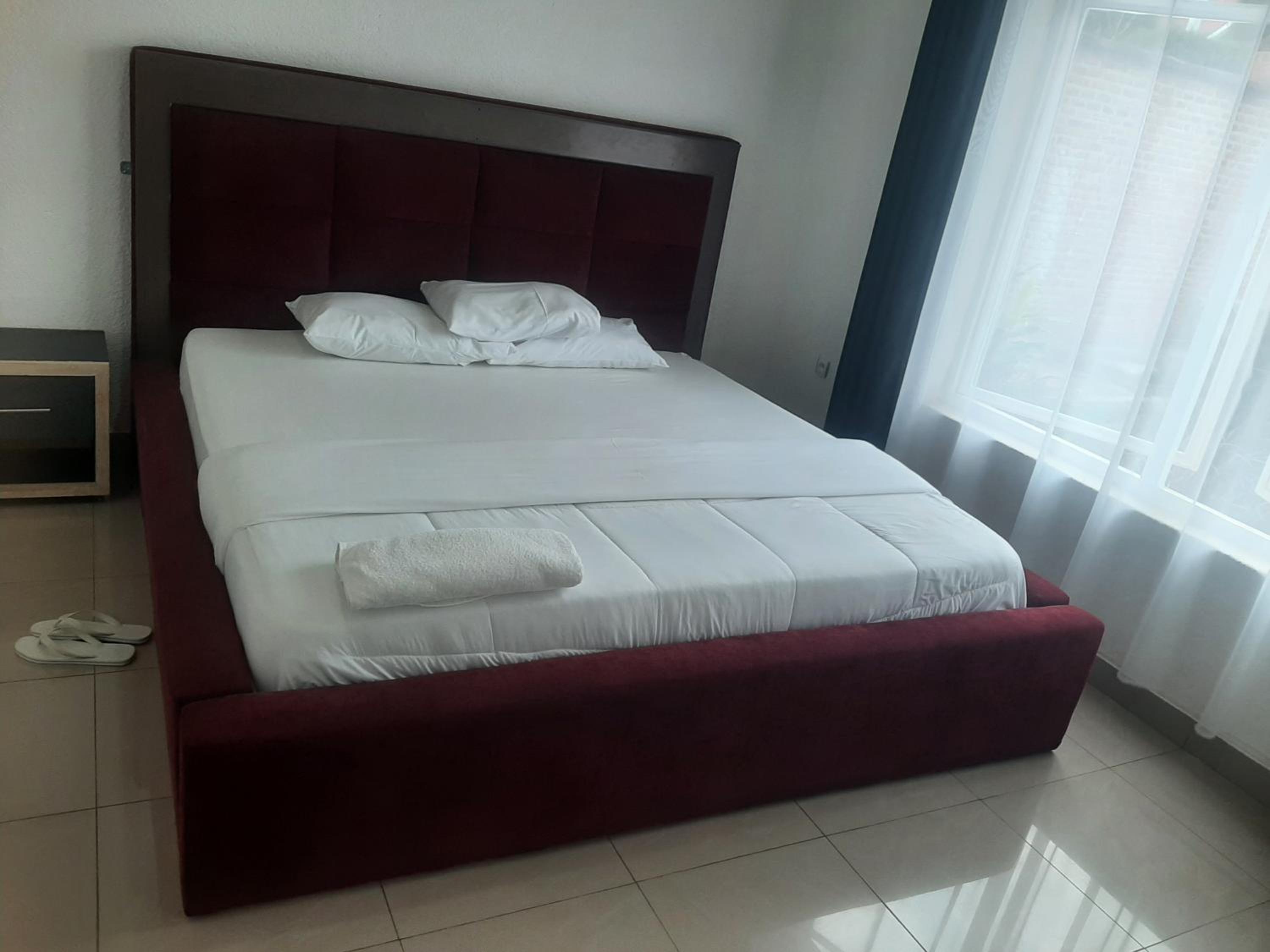 Double Room With Private Bathroom photo 1