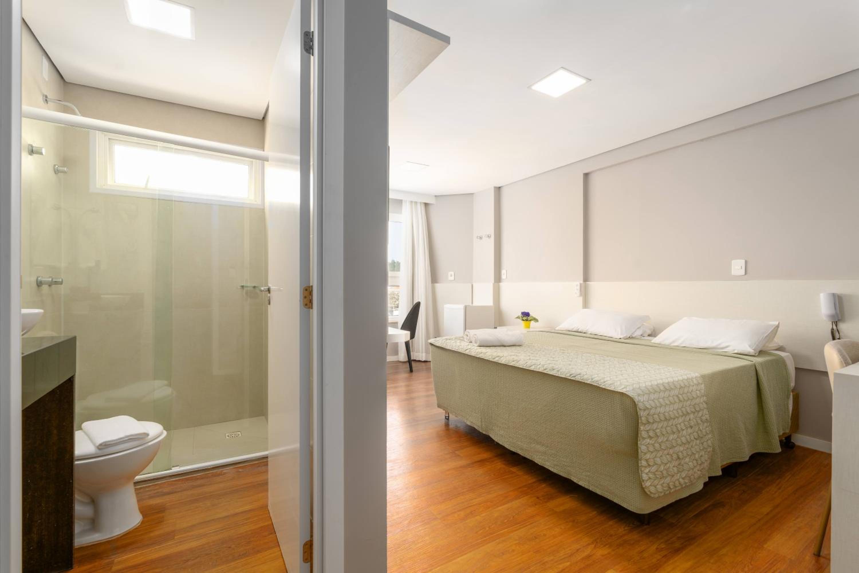 Executive Suite photo 2