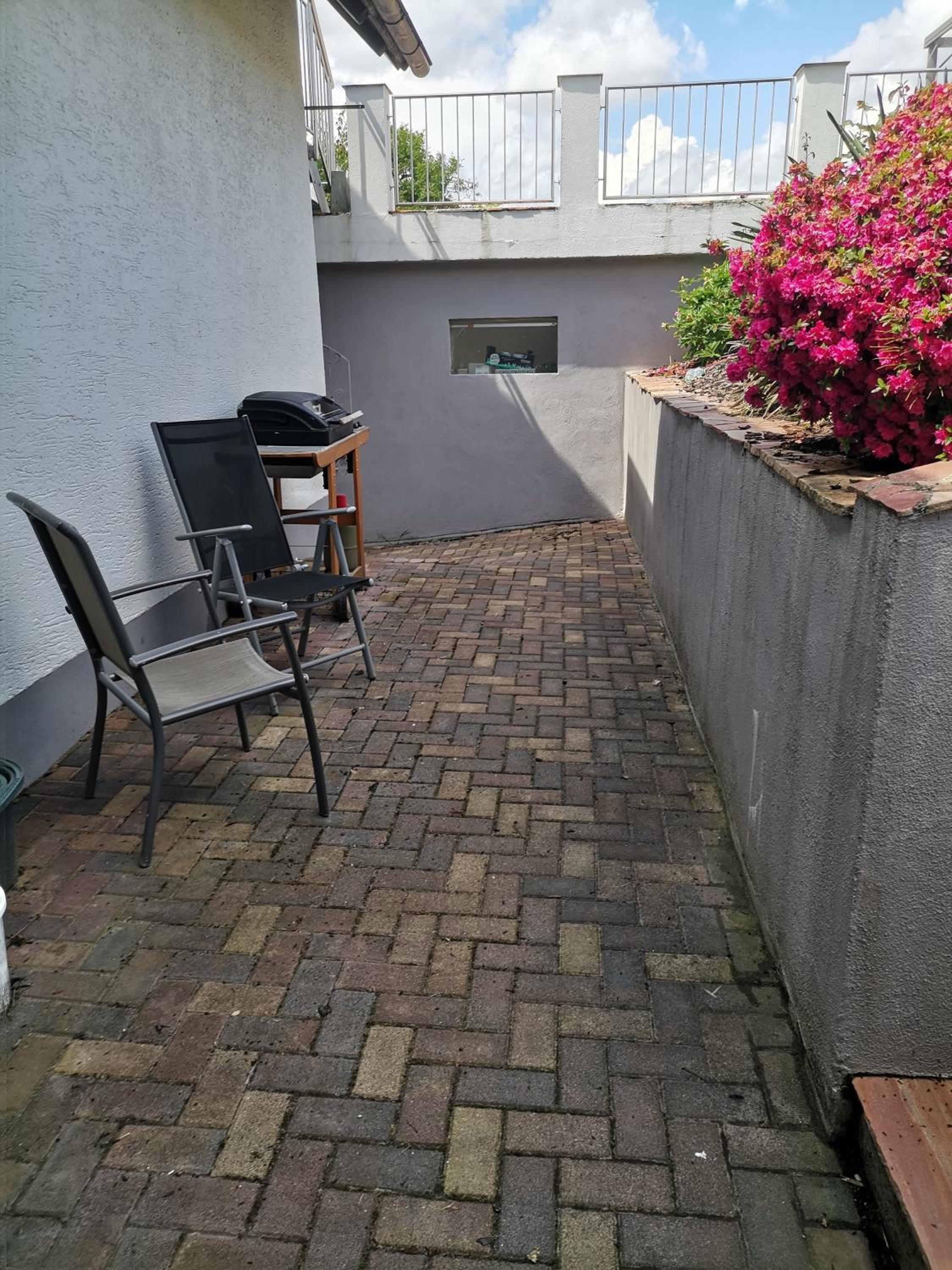 Two-Bedroom Deluxe Apartment with Garden View photo 2