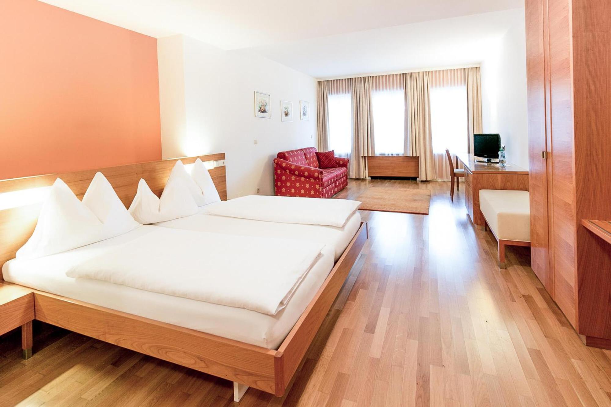 Double Room - Photo 1