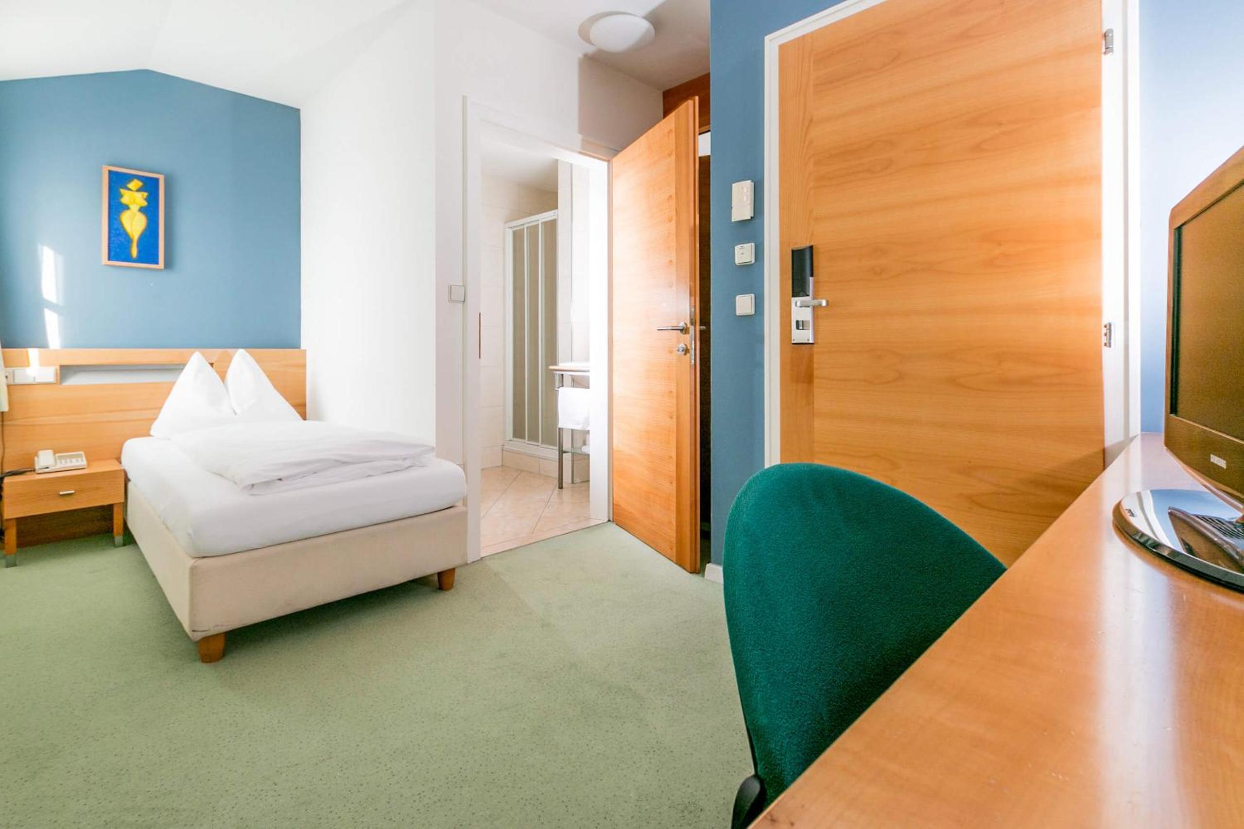 Single Room photo 1