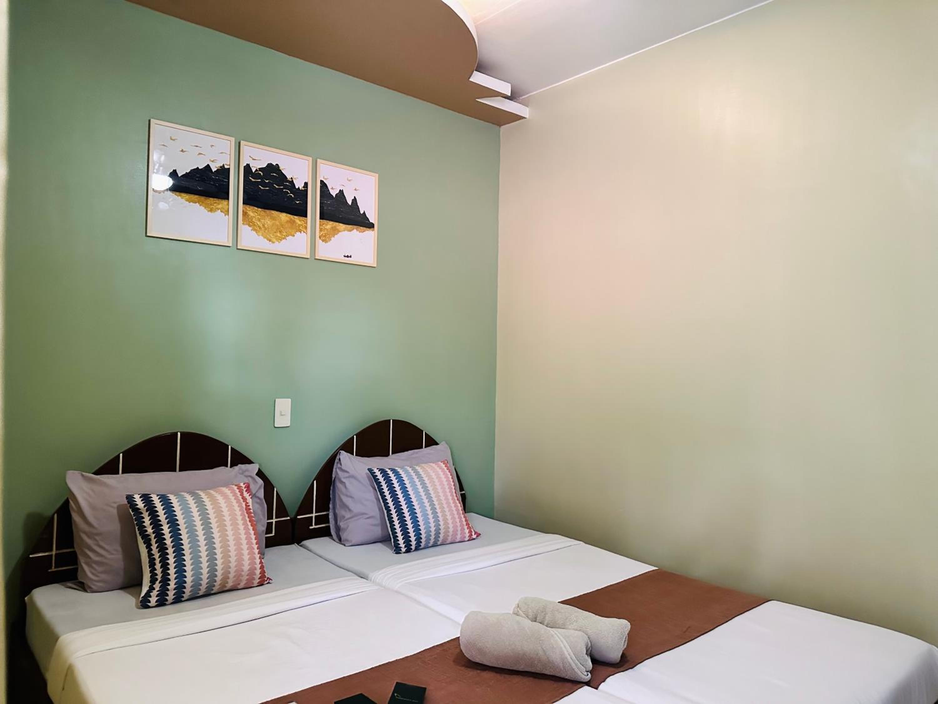 Superior Double or Twin Room - Photo 8