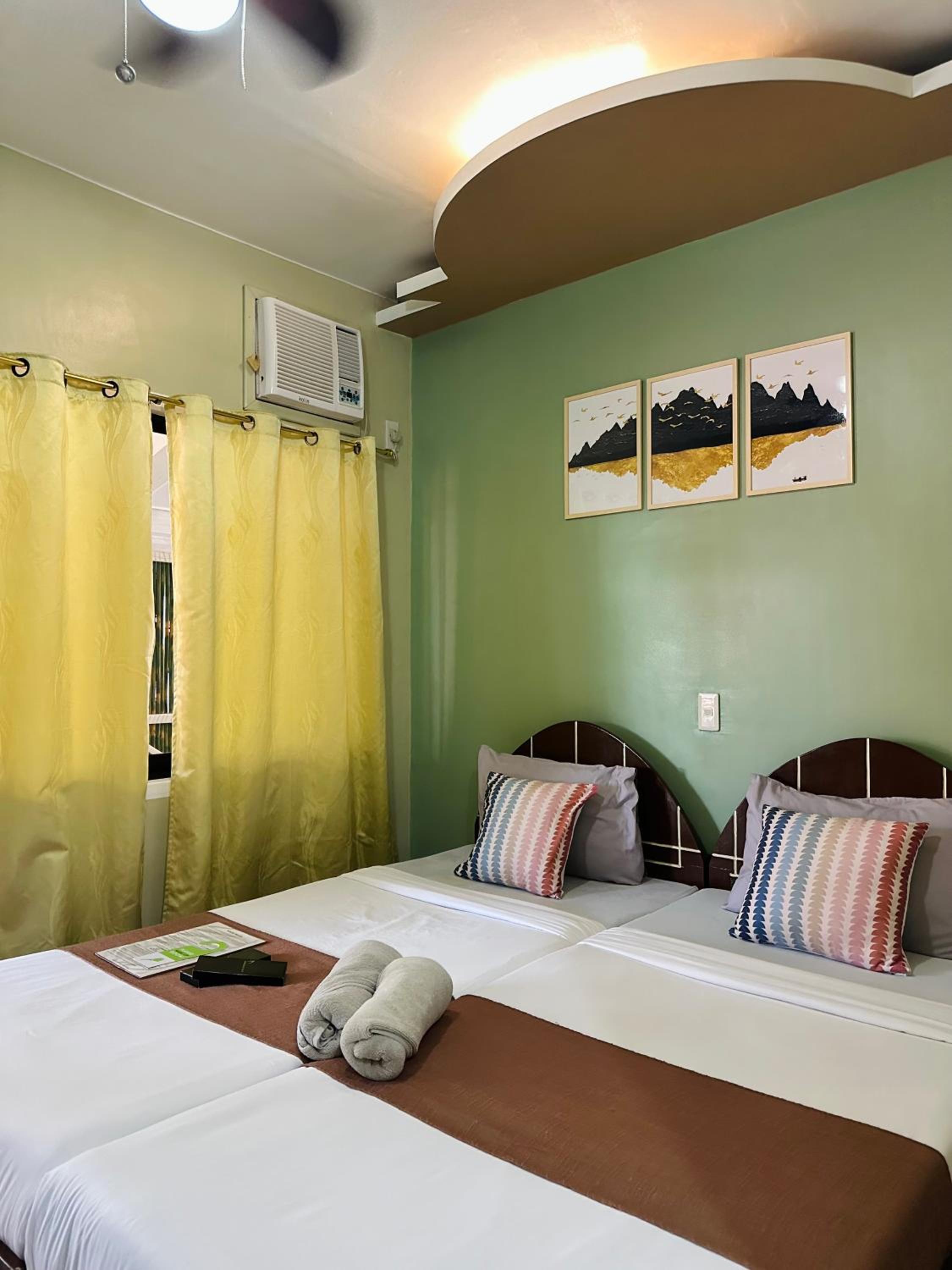 Superior Double or Twin Room - Photo 9