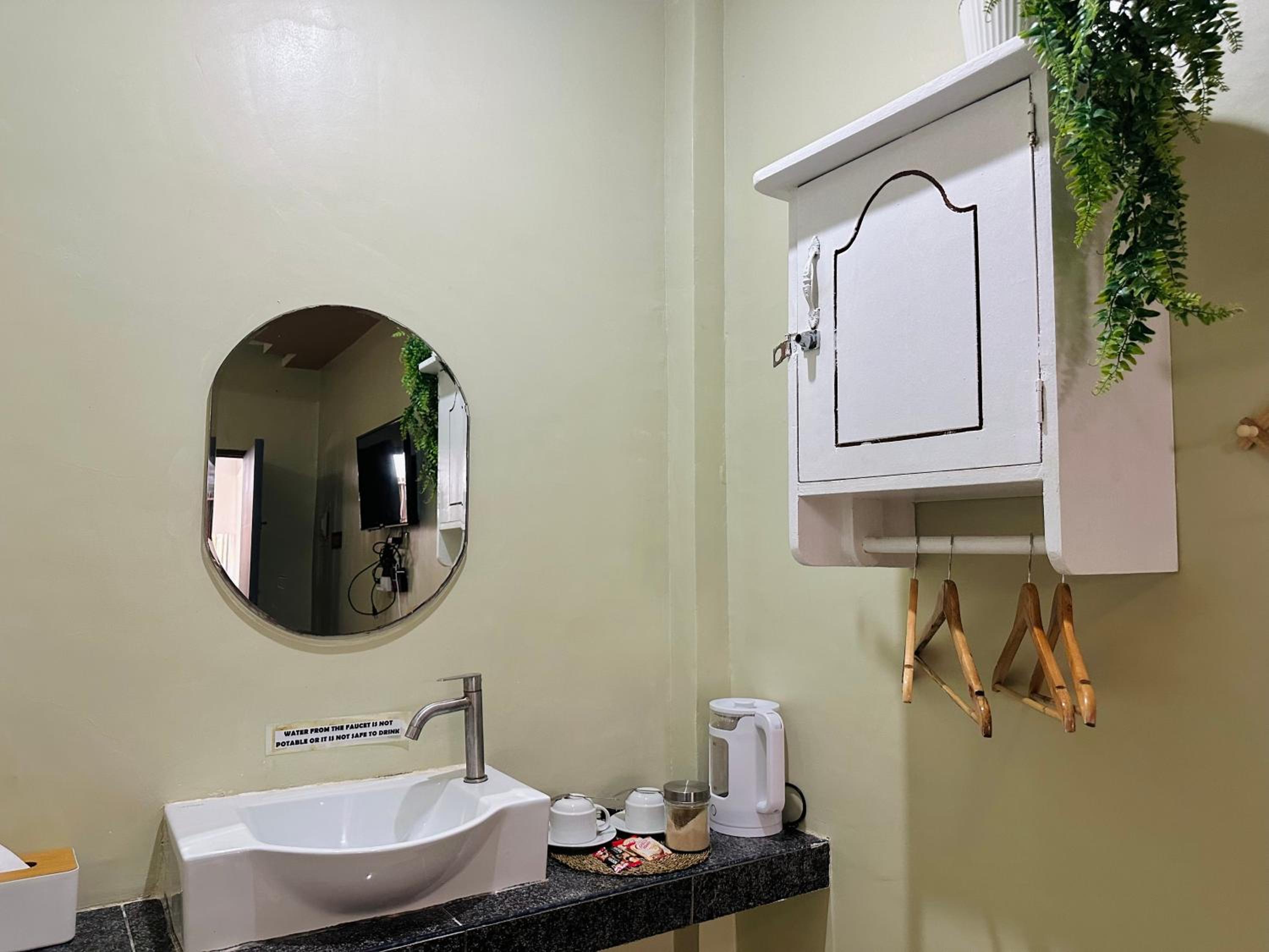 Superior Double or Twin Room - Photo 4