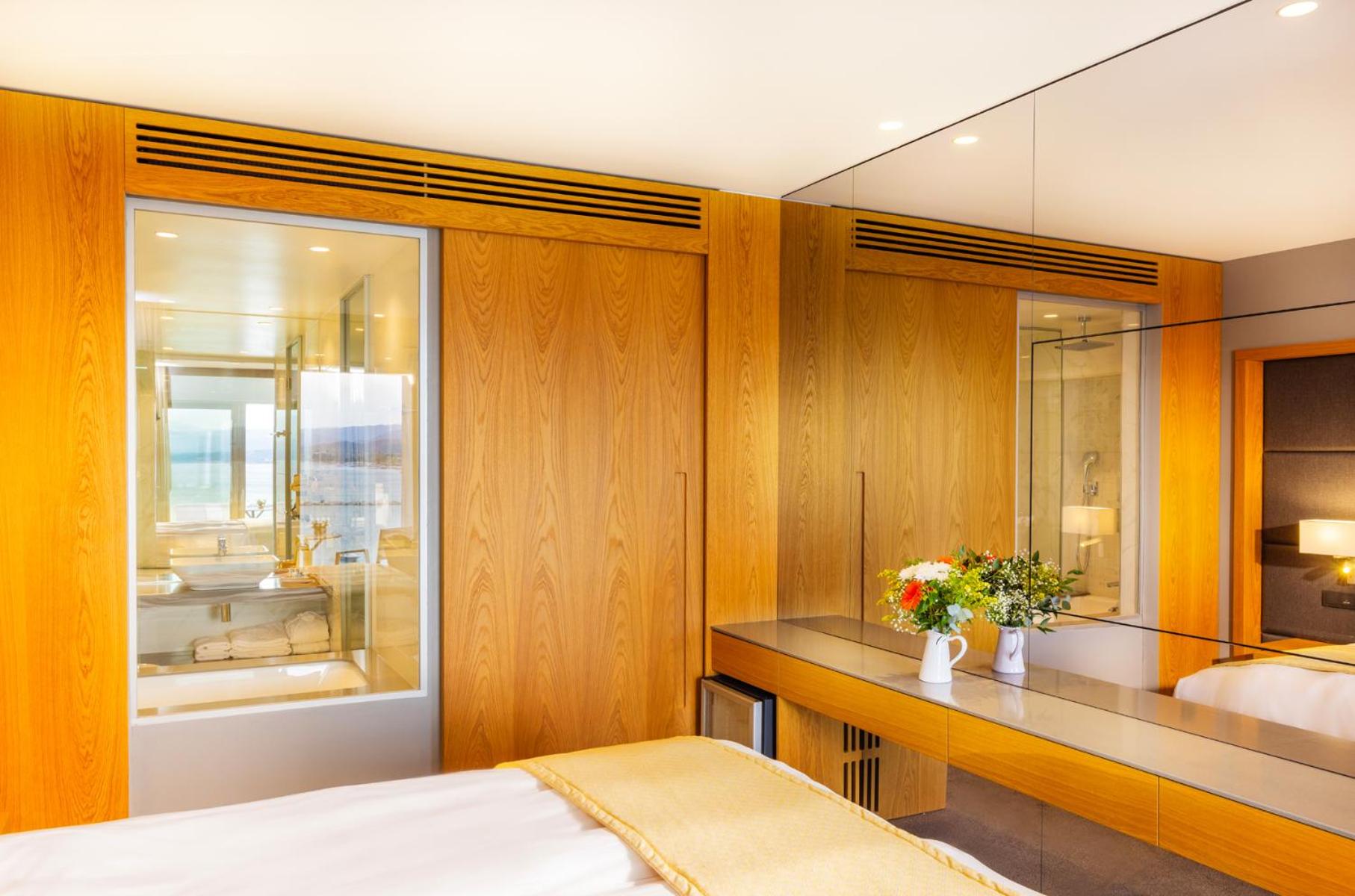 Double room with Partial Sea View - Photo 4