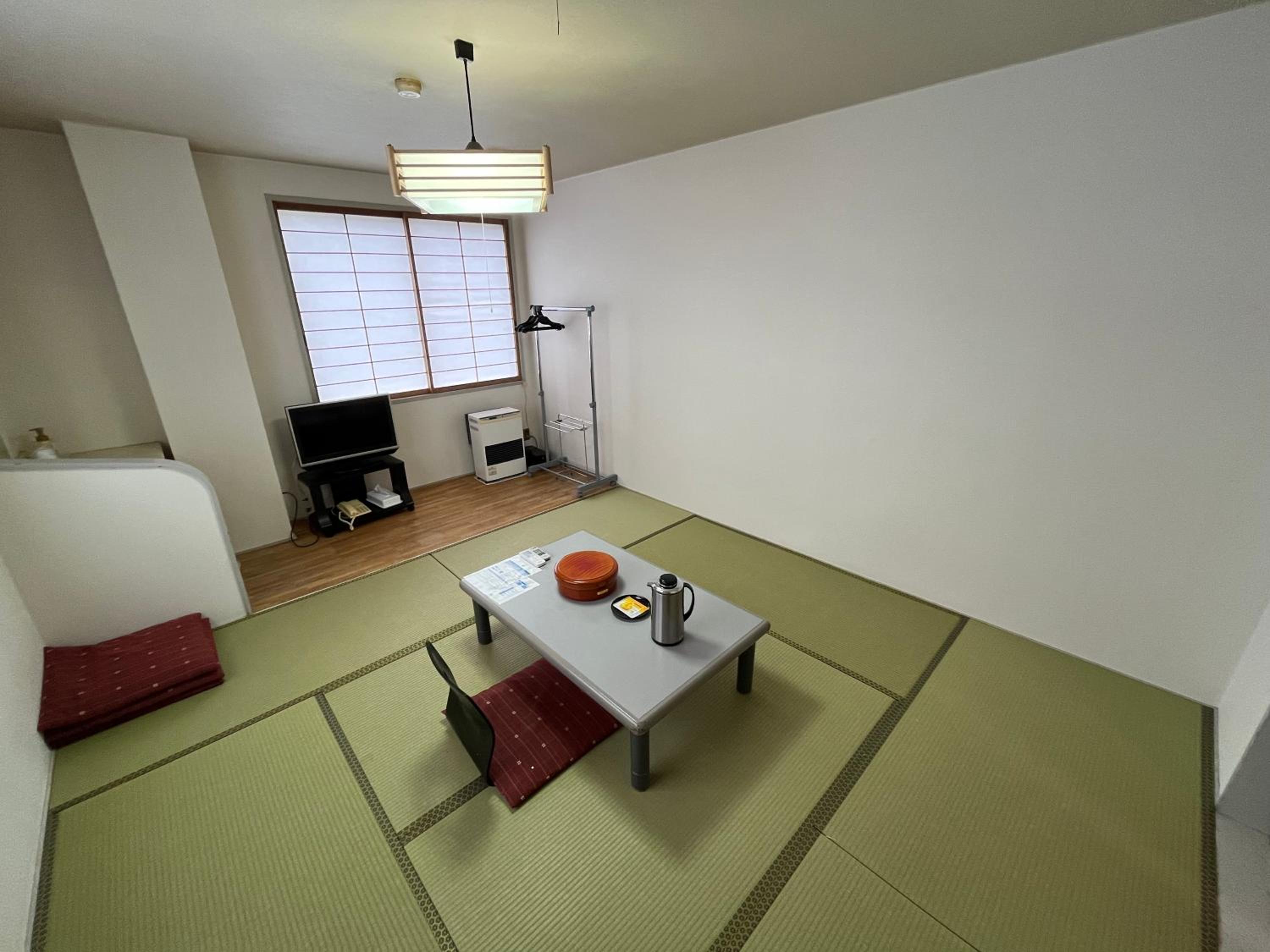 Japanese-Style Quadruple Room - Photo 3