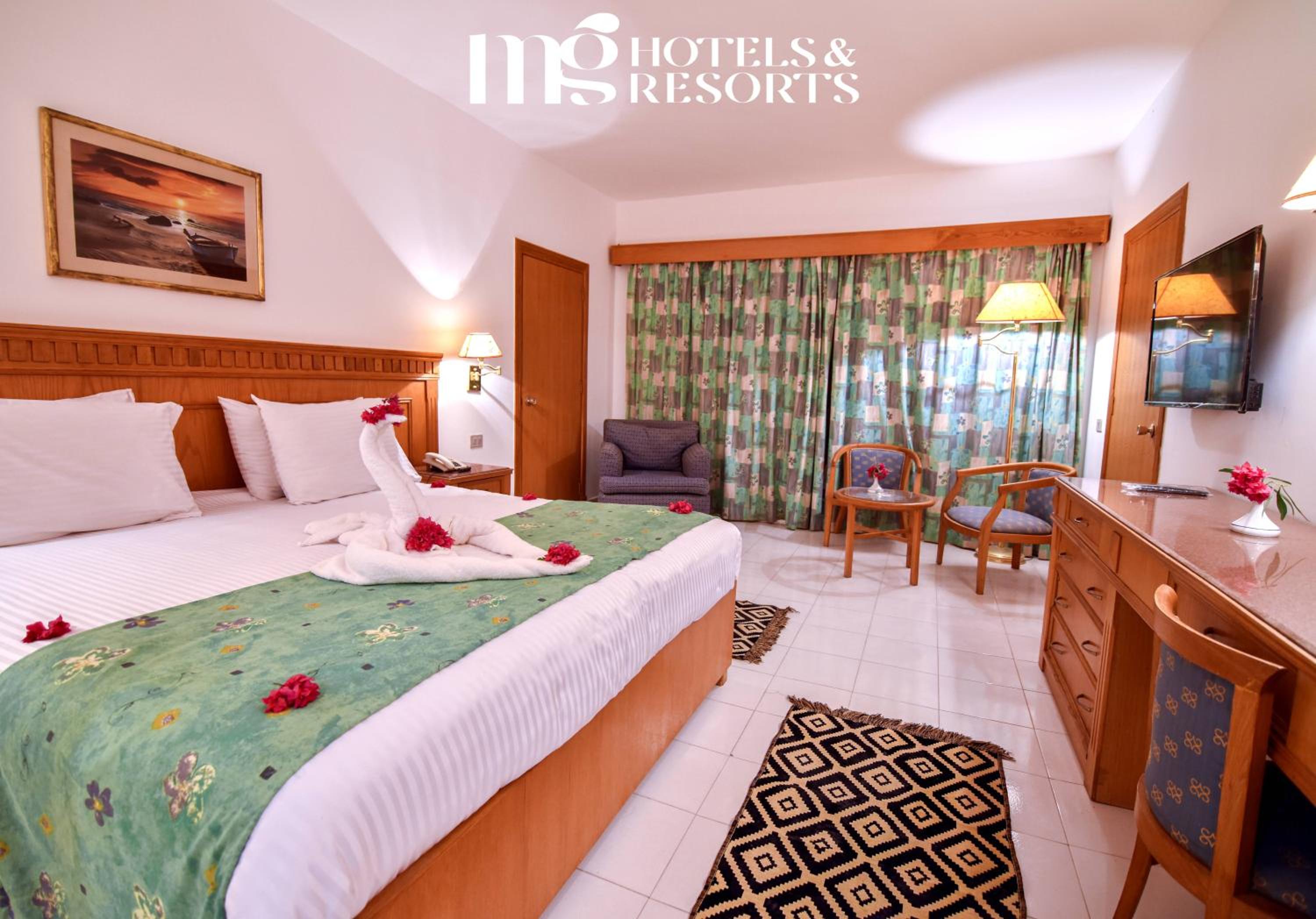 Double Room with Pool View
