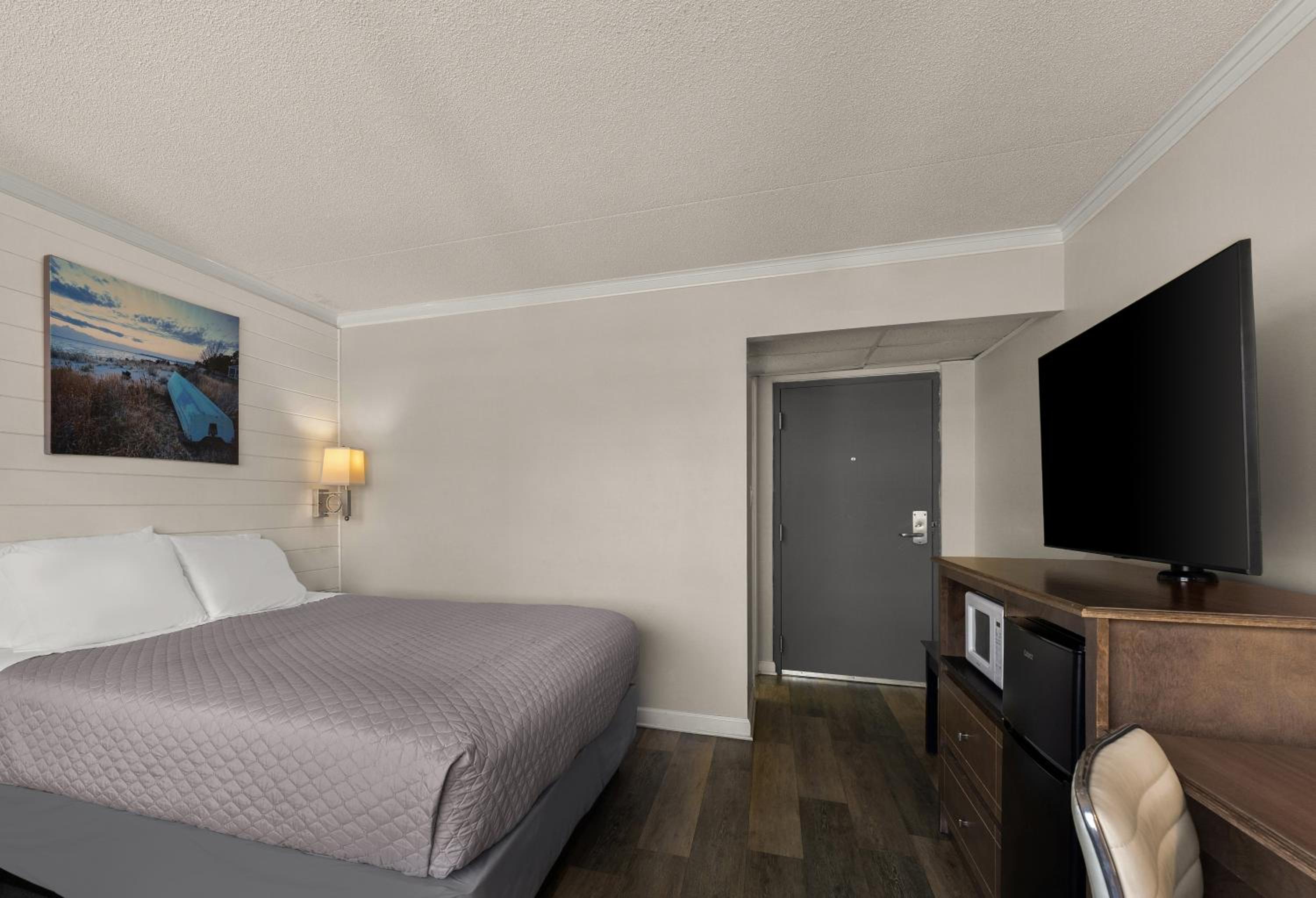 Deluxe Double Room with Side Sea View photo 2
