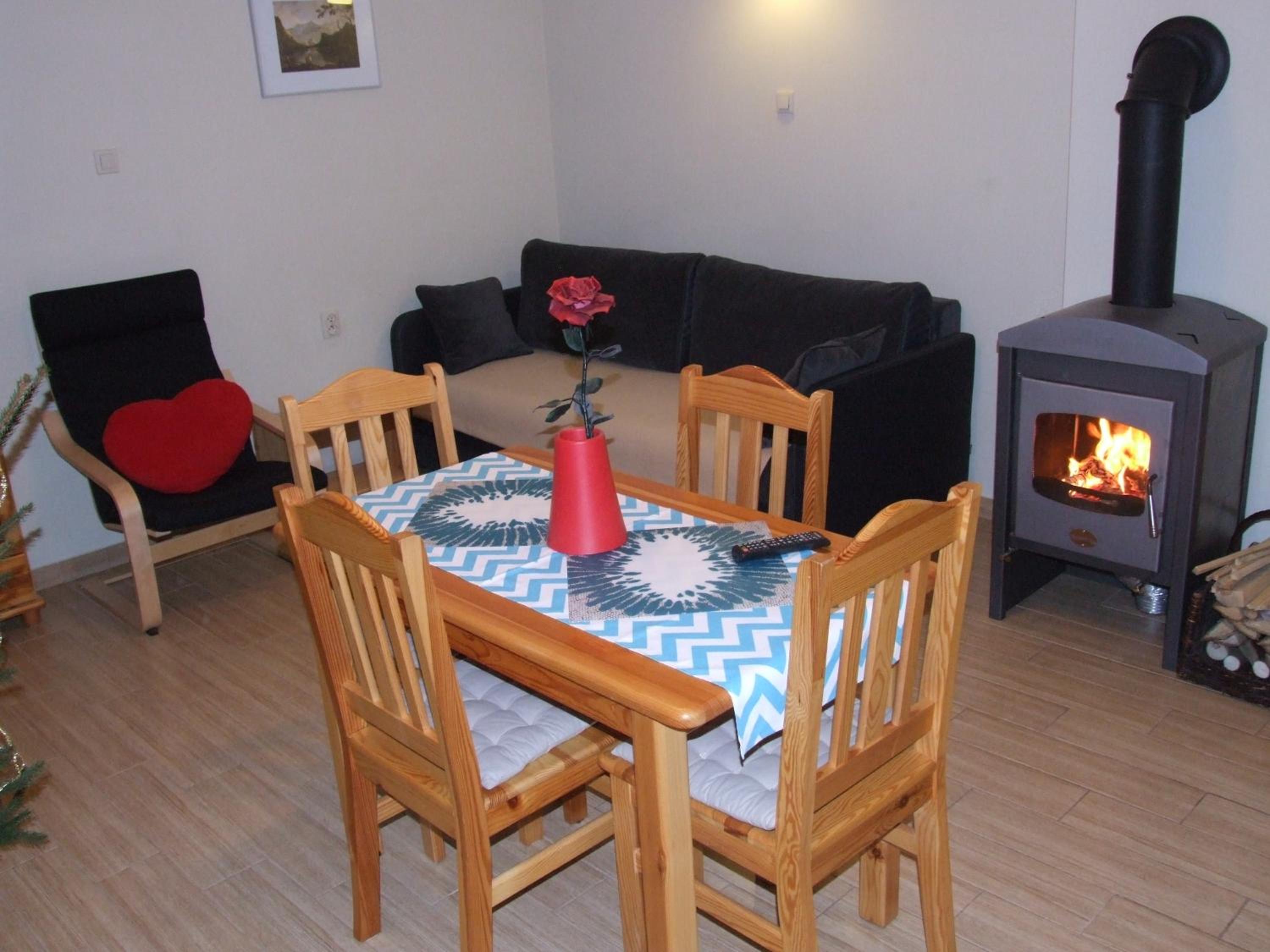 Apartment with Terrace photo 2