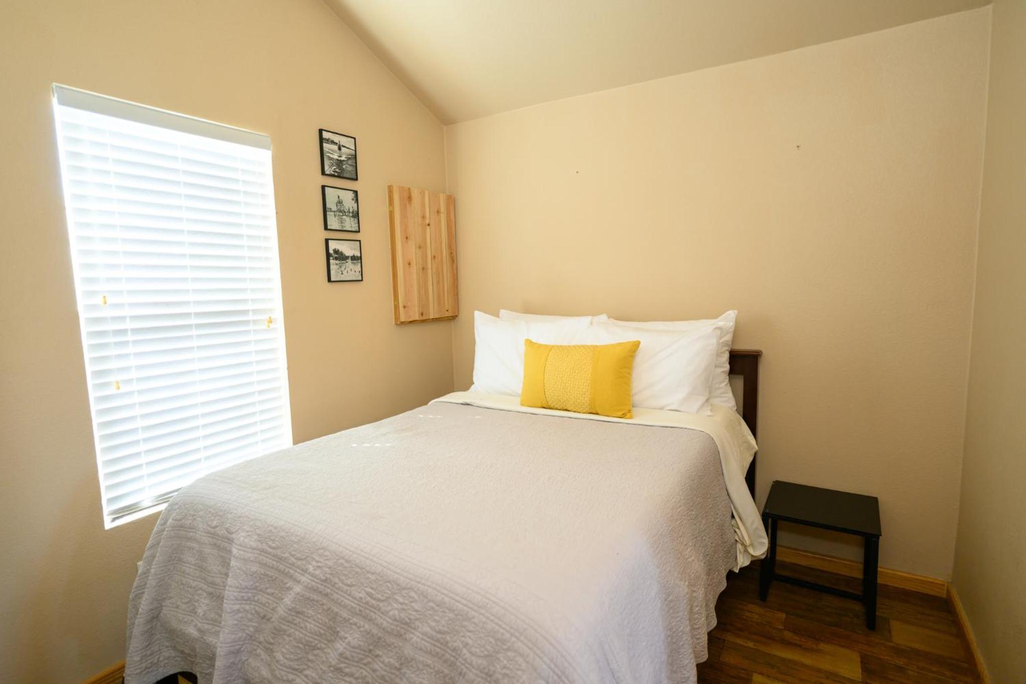 One-Bedroom House photo 3