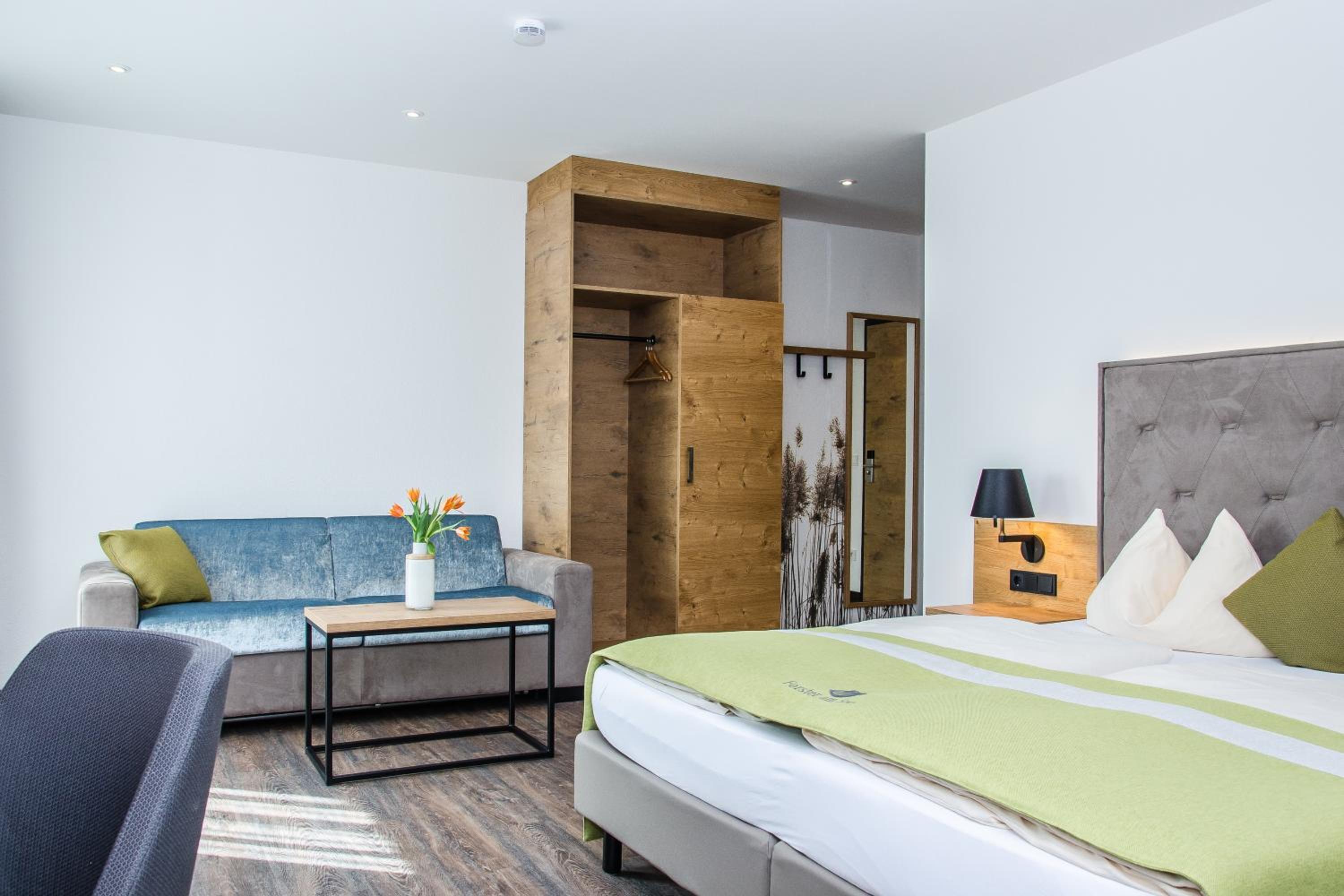 Deluxe Family Room - Photo 9