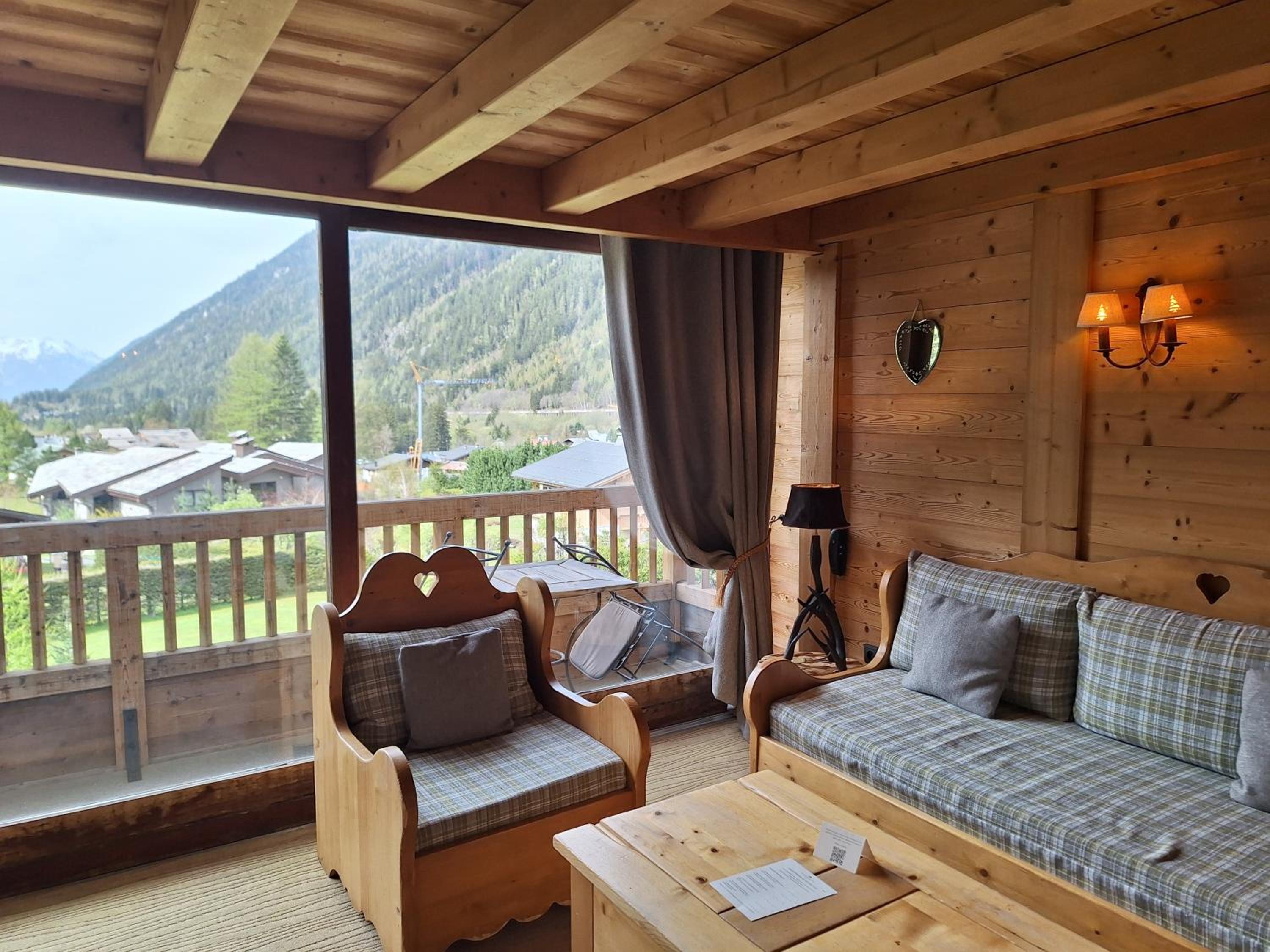 Junior suite with Mont-blanc view